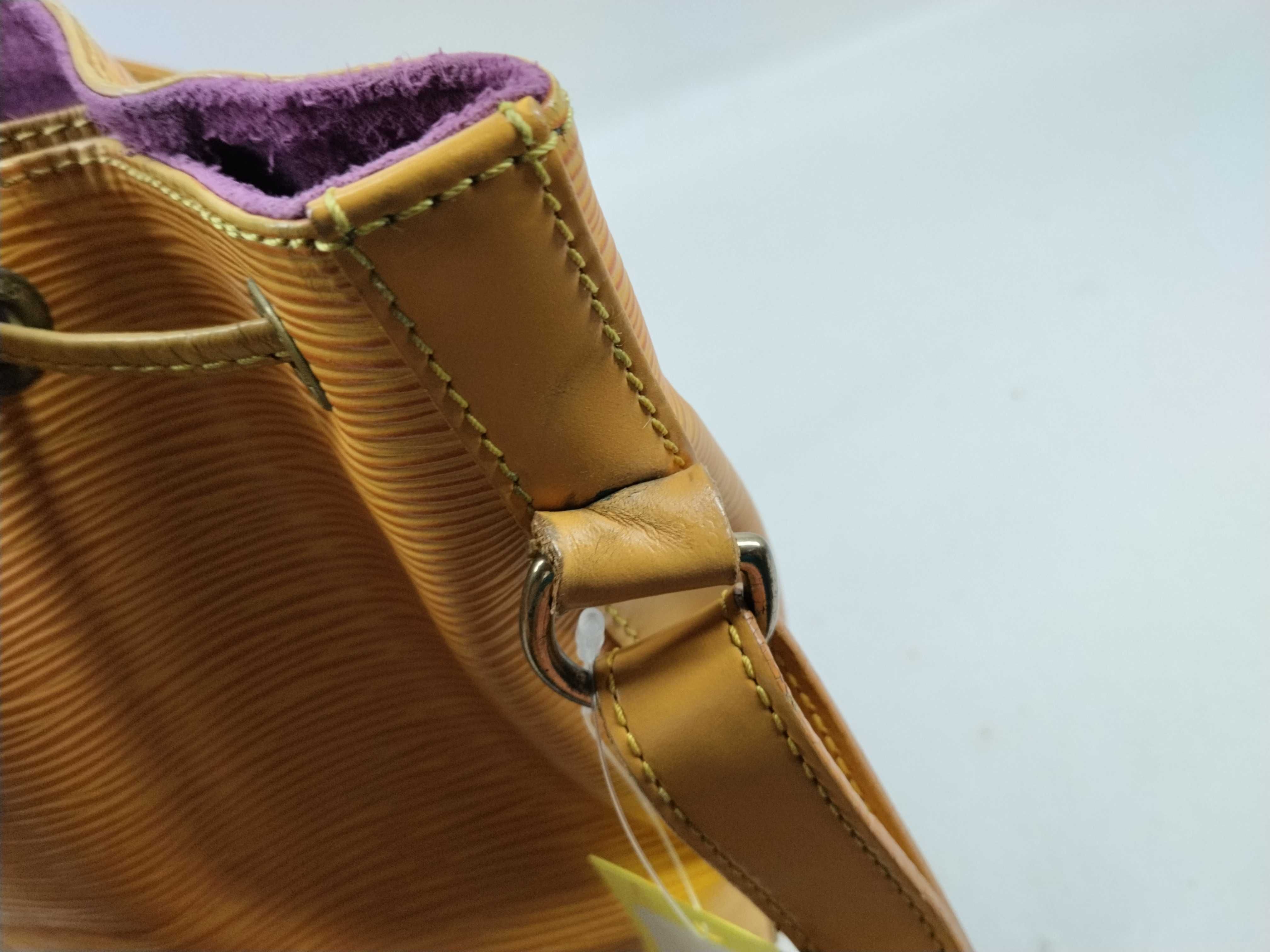 Epi Noé Shoulder Bag — view 13