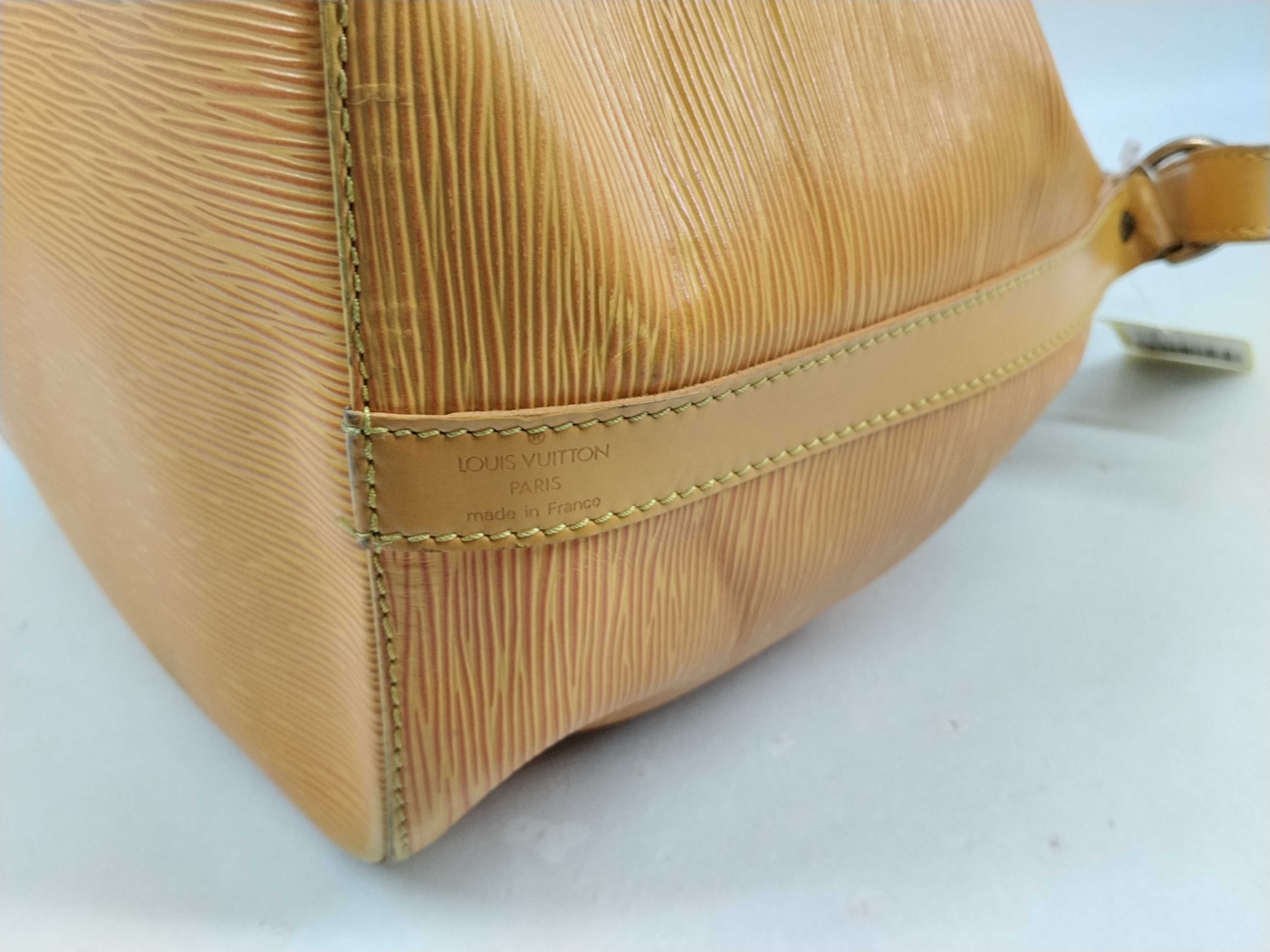 Epi Noé Shoulder Bag — view 5