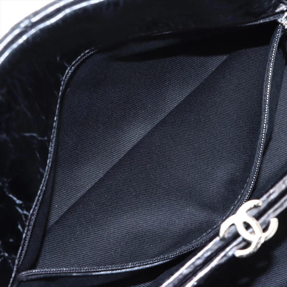 Mademoiselle Patent Leather Chain Shoulder Bag Black Silver Hardware 15734776 15th Series — view 9