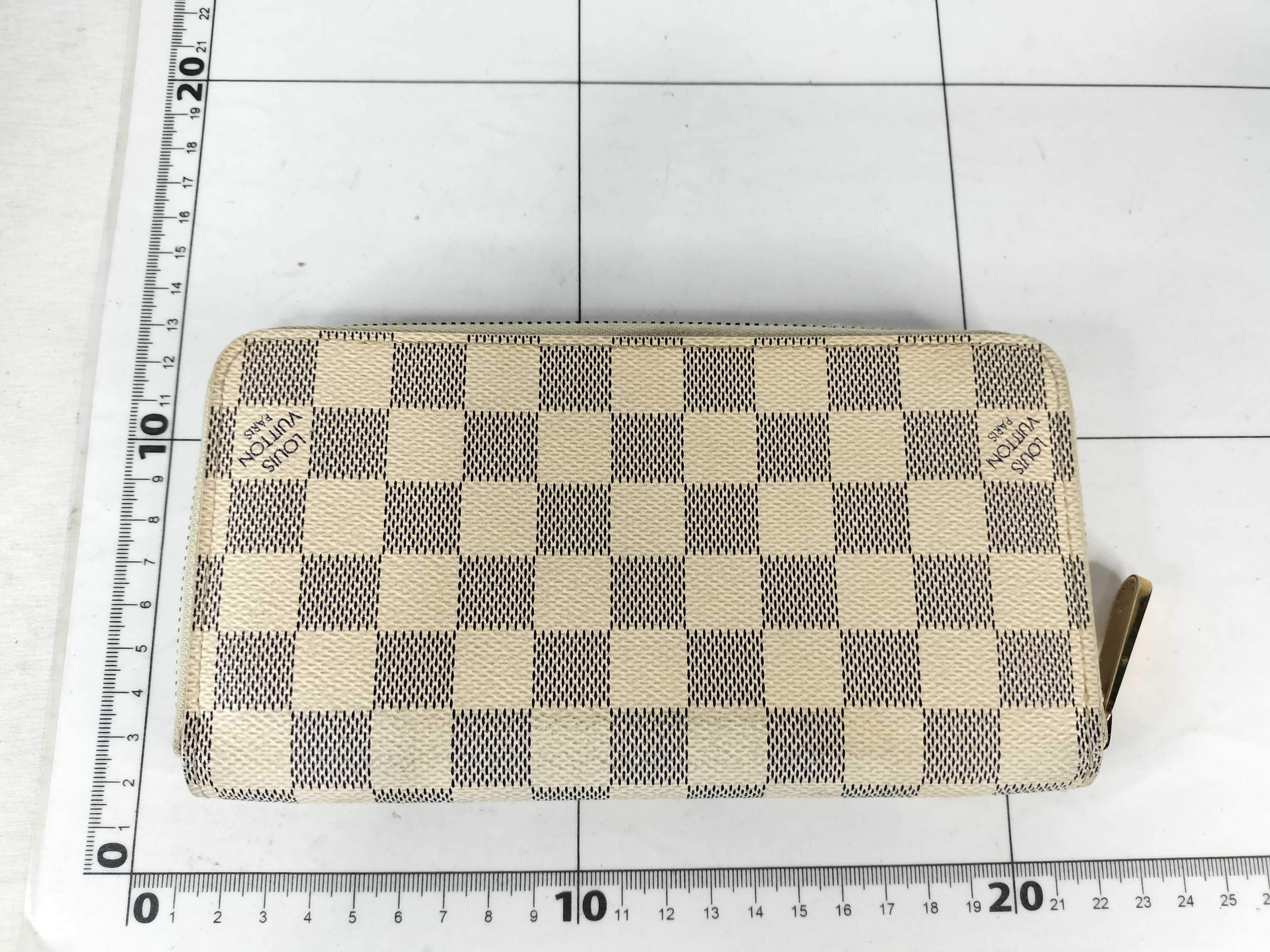 Damier Azur Zippy Wallet — view 2