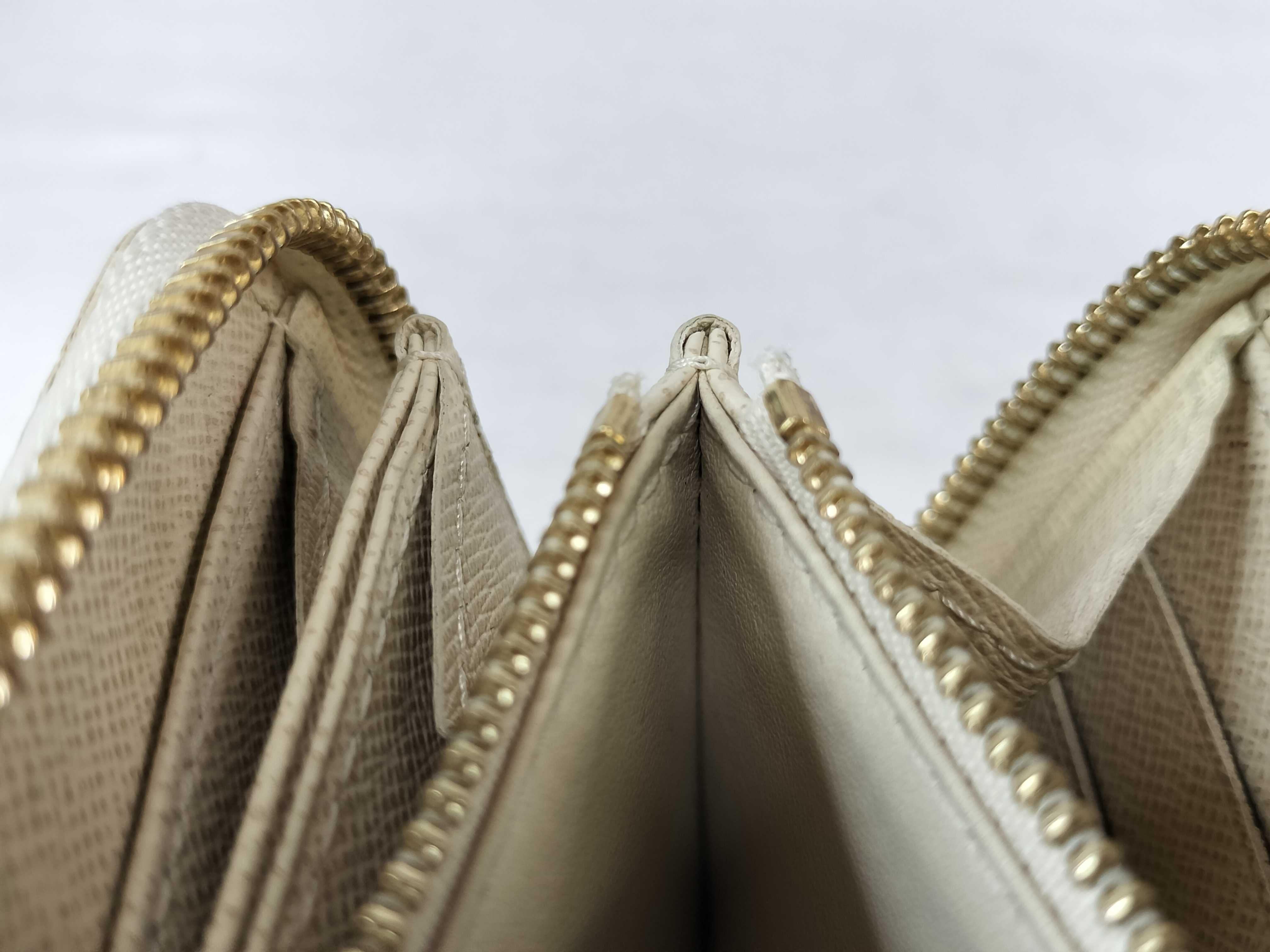 Damier Azur Zippy Wallet — view 11