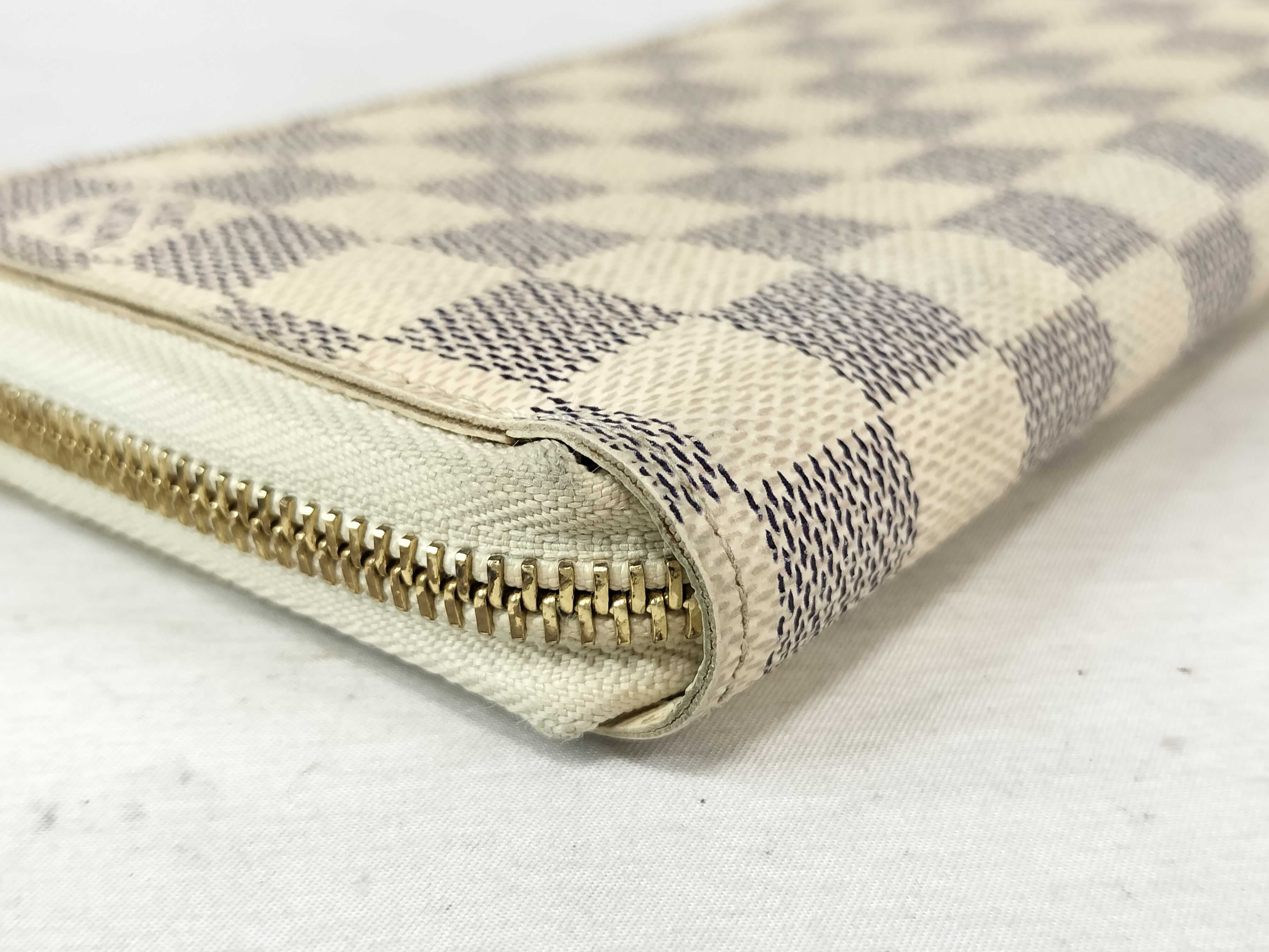 Damier Azur Zippy Wallet — view 4