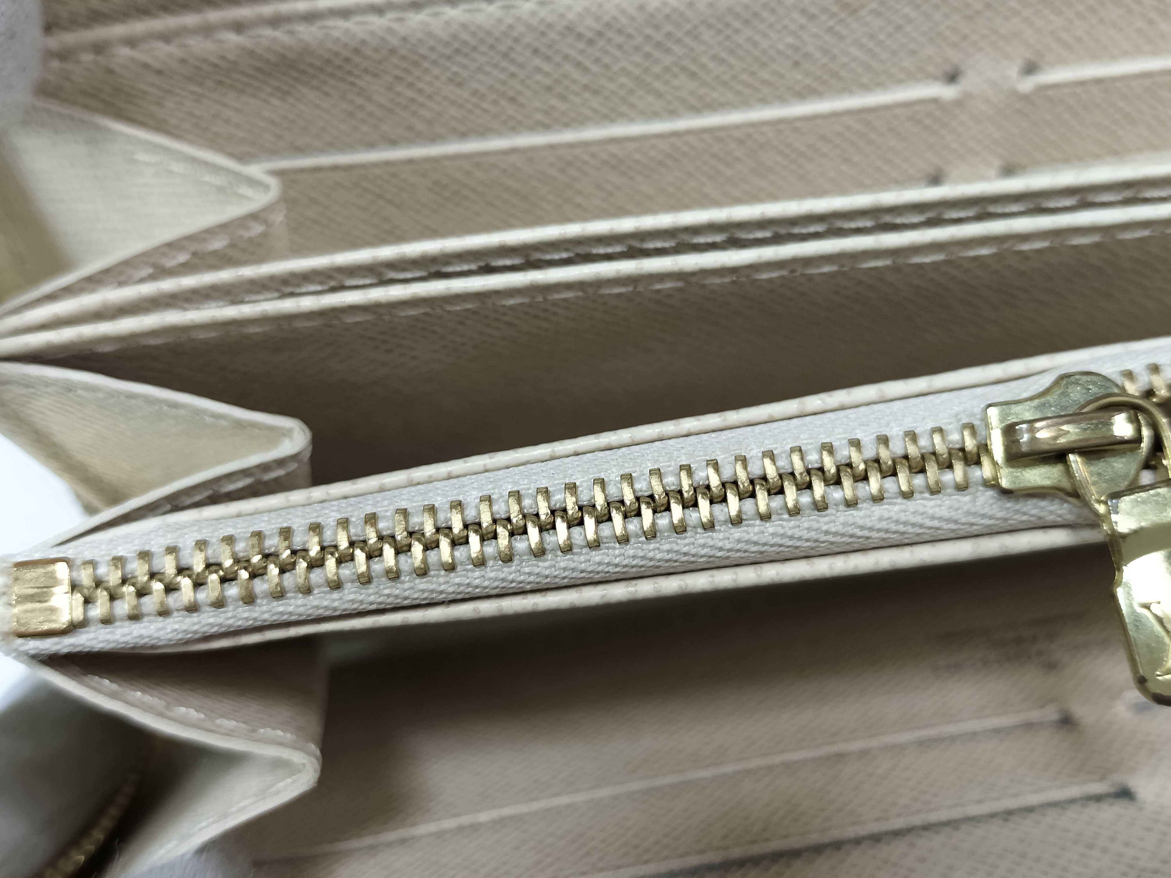 Damier Azur Zippy Wallet — view 10