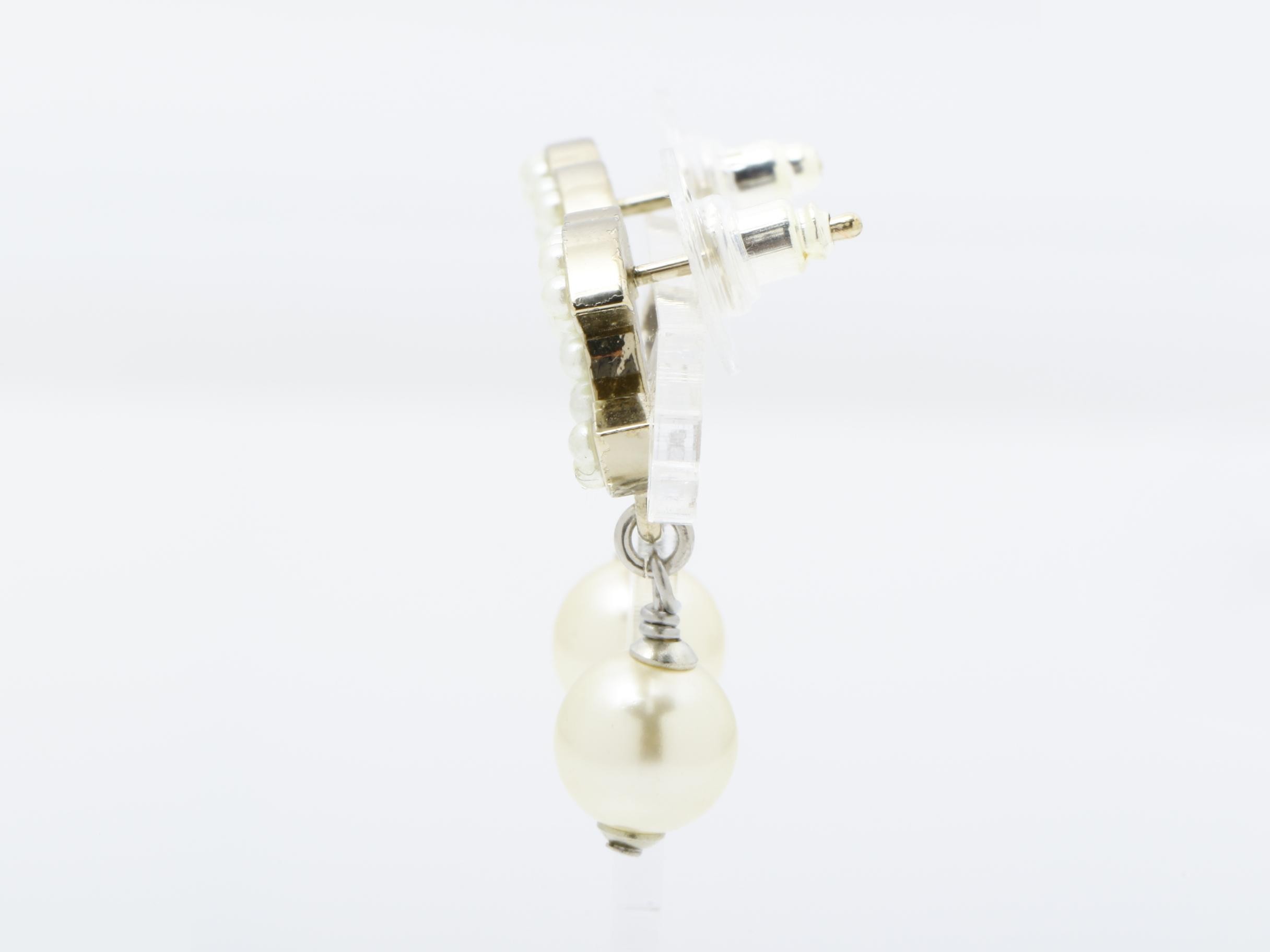 Earrings, Coco Mark, Pearl — view 5