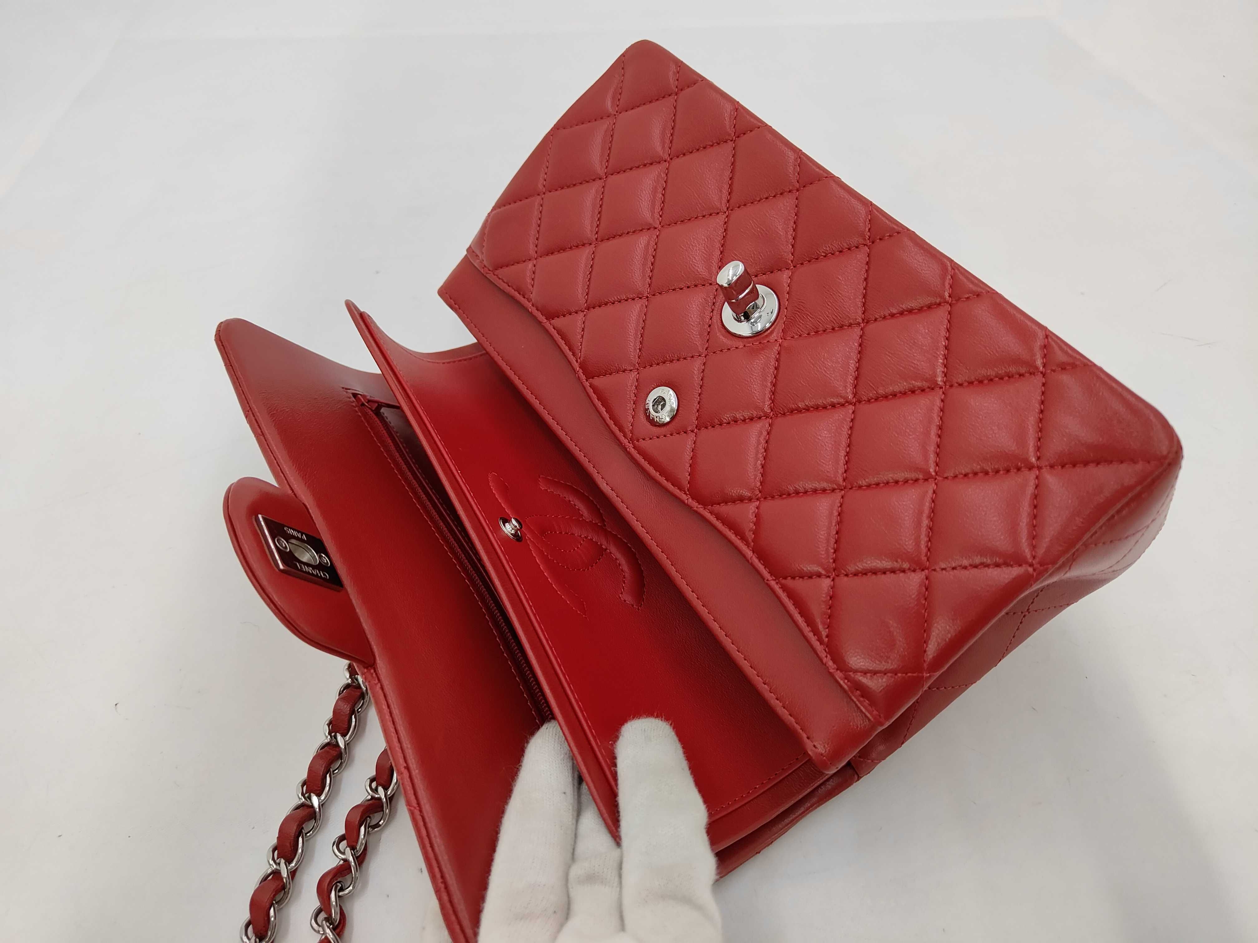 Matelassé 23 Double Flap Double Chain Lambskin Shoulder Bag (Red) — view 8