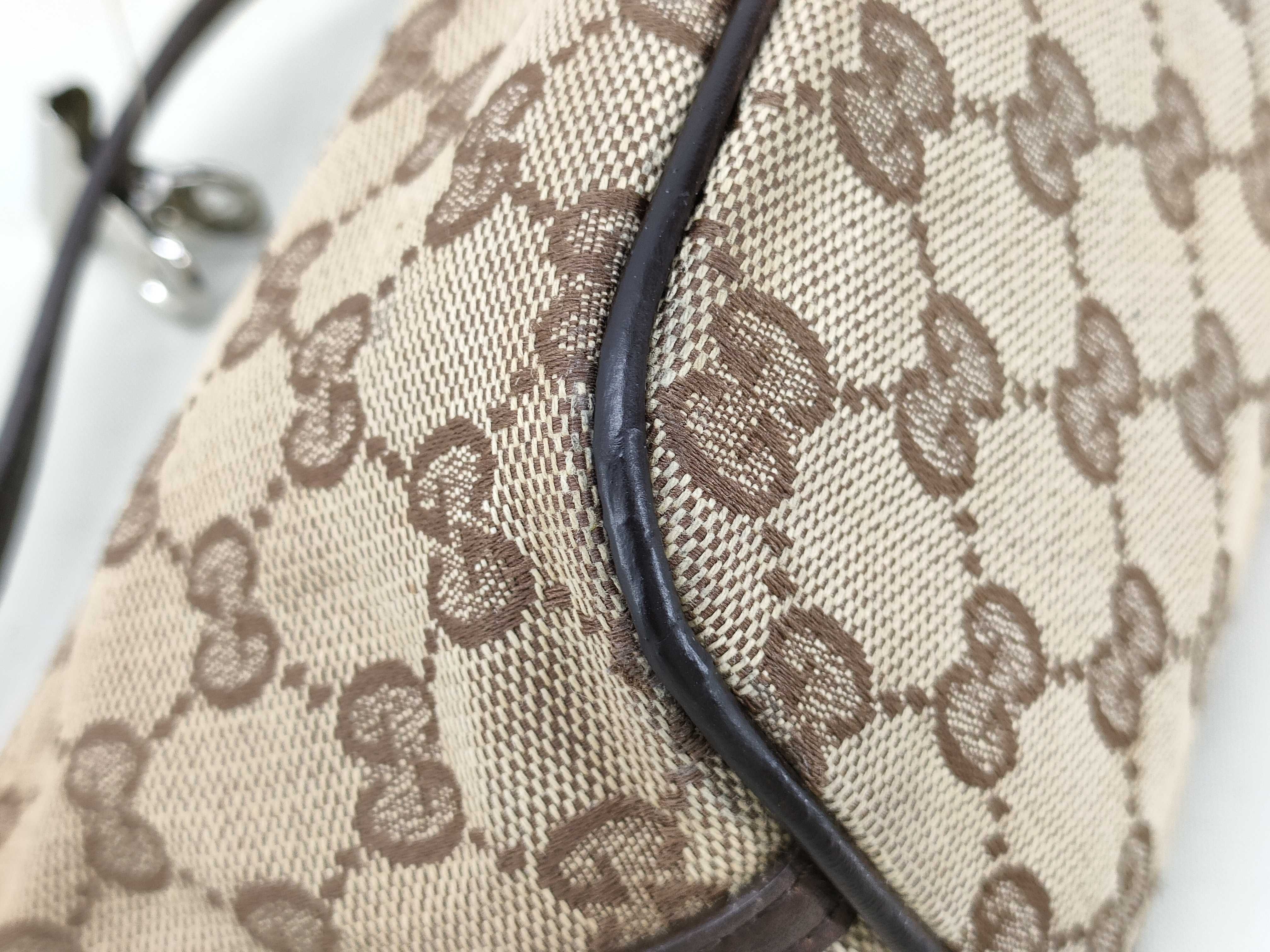 GG Canvas Gucci Supreme Canvas Accessory Pouch Handbag — view 4