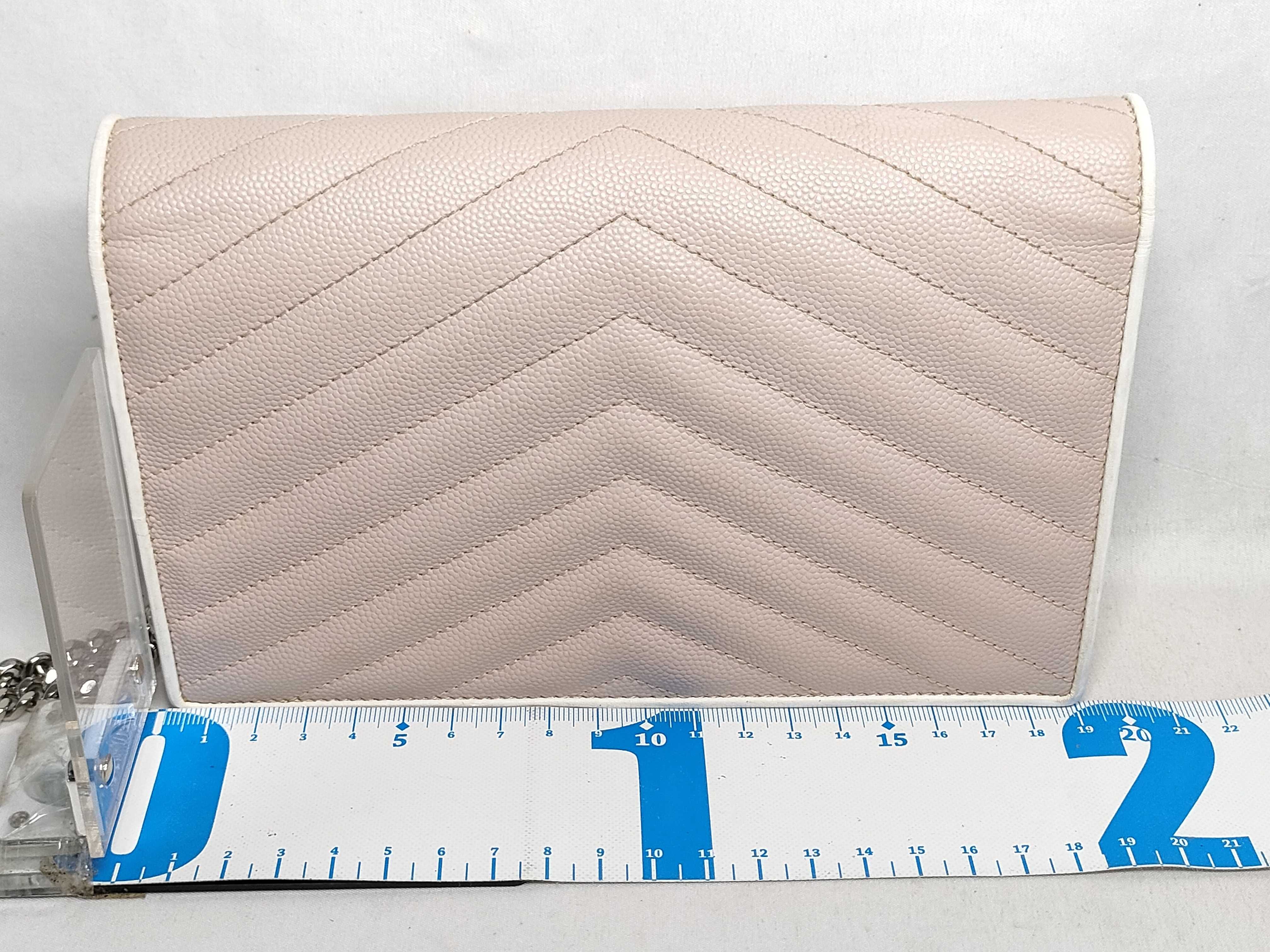 Cassandra Envelope 393953 Chain Wallet Light Pink Shoulder Bag — view 2