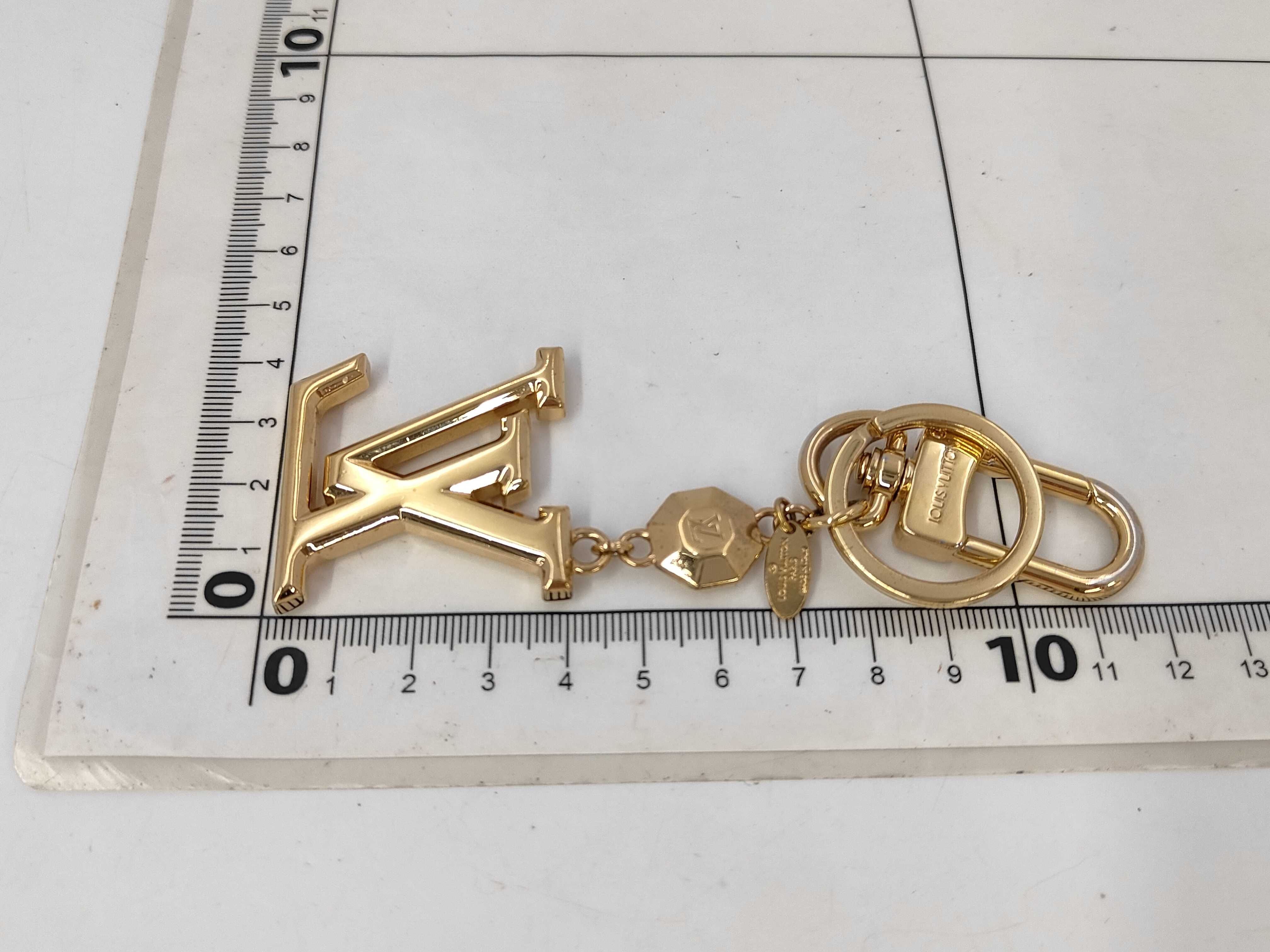 Keychain - LV Facet Gold M65216 — view 2