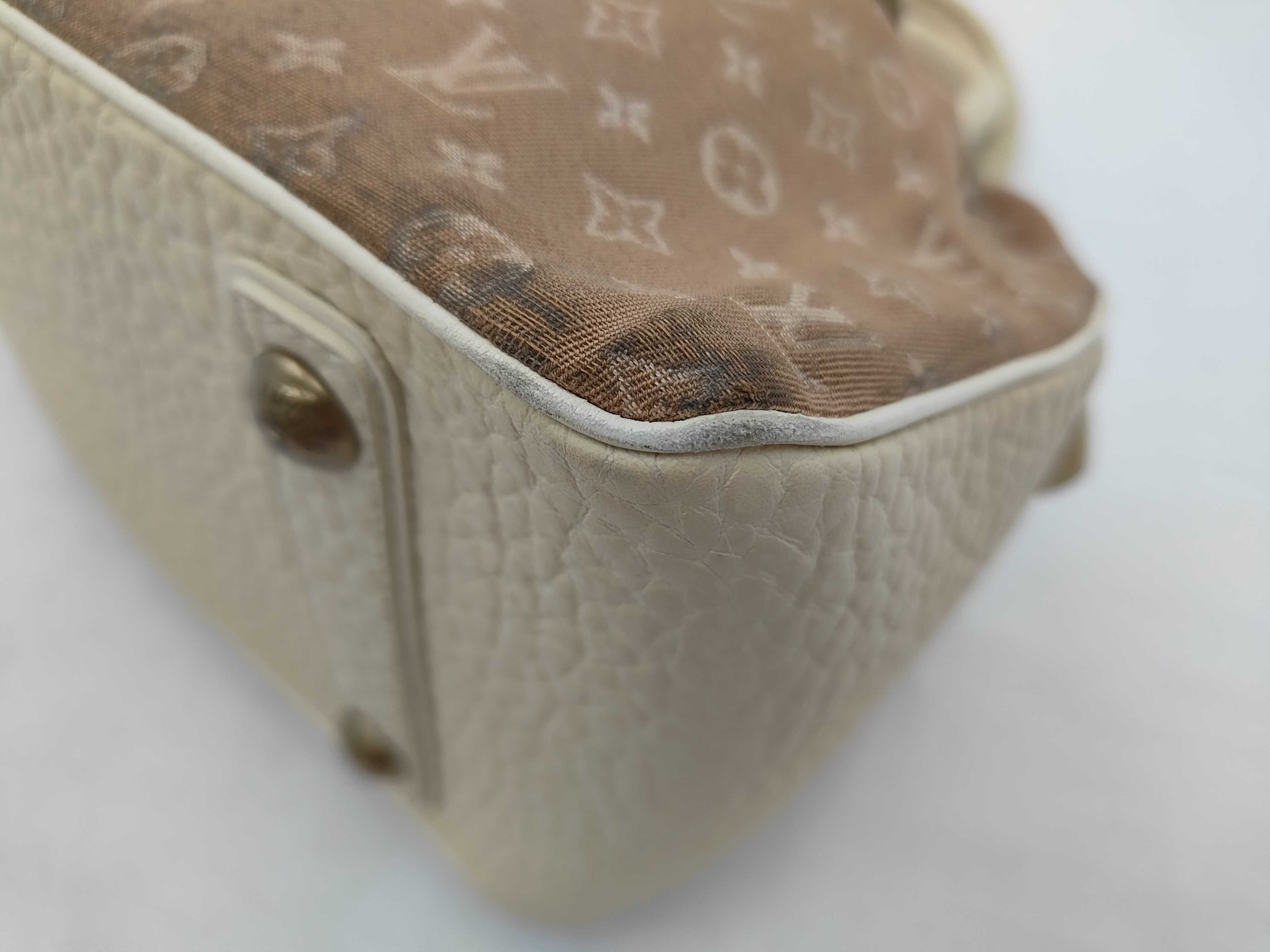 Monogram Mini Lin Trapeze PM M40059 Handbag — view 5