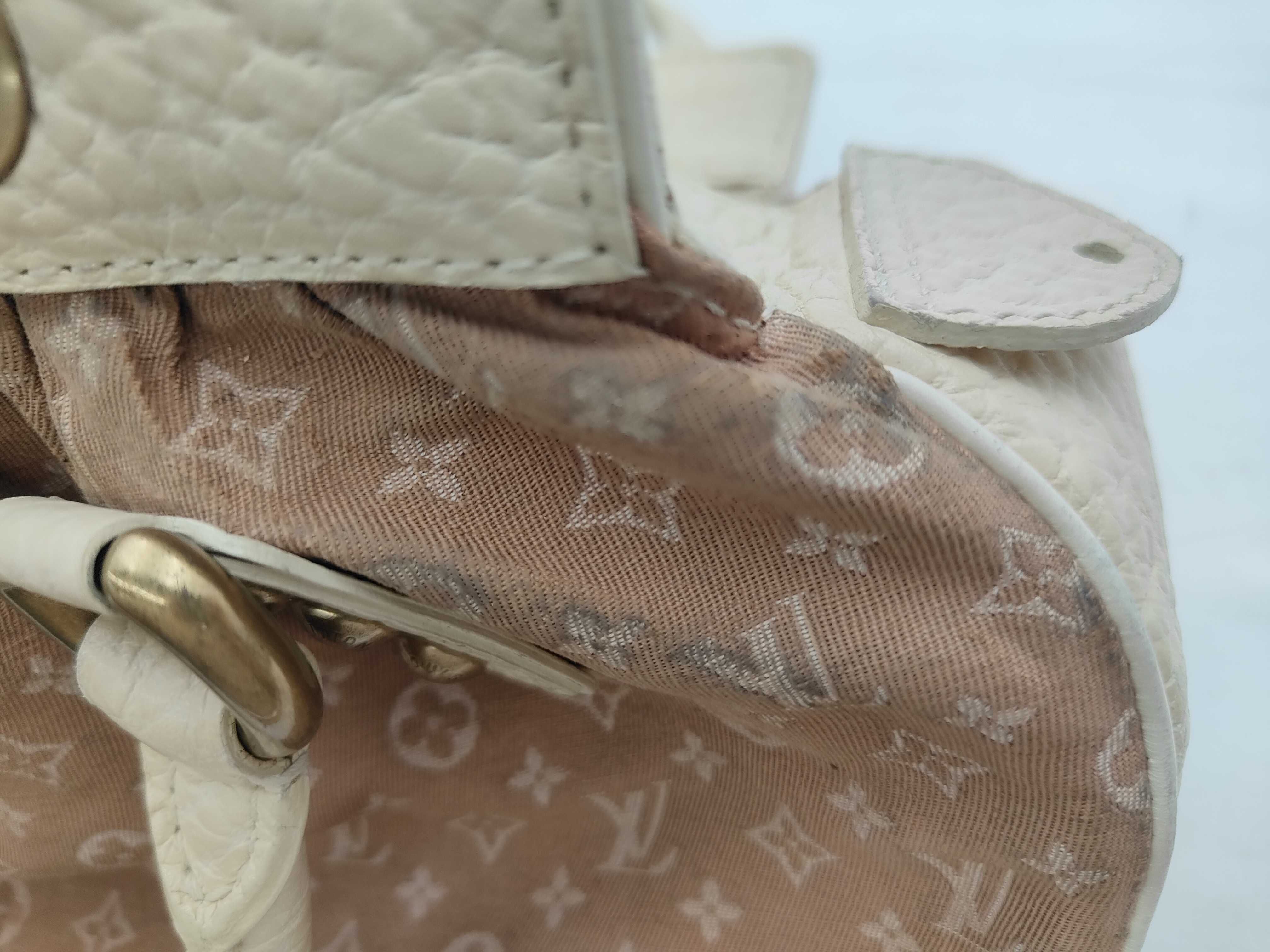Monogram Mini Lin Trapeze PM M40059 Handbag — view 10