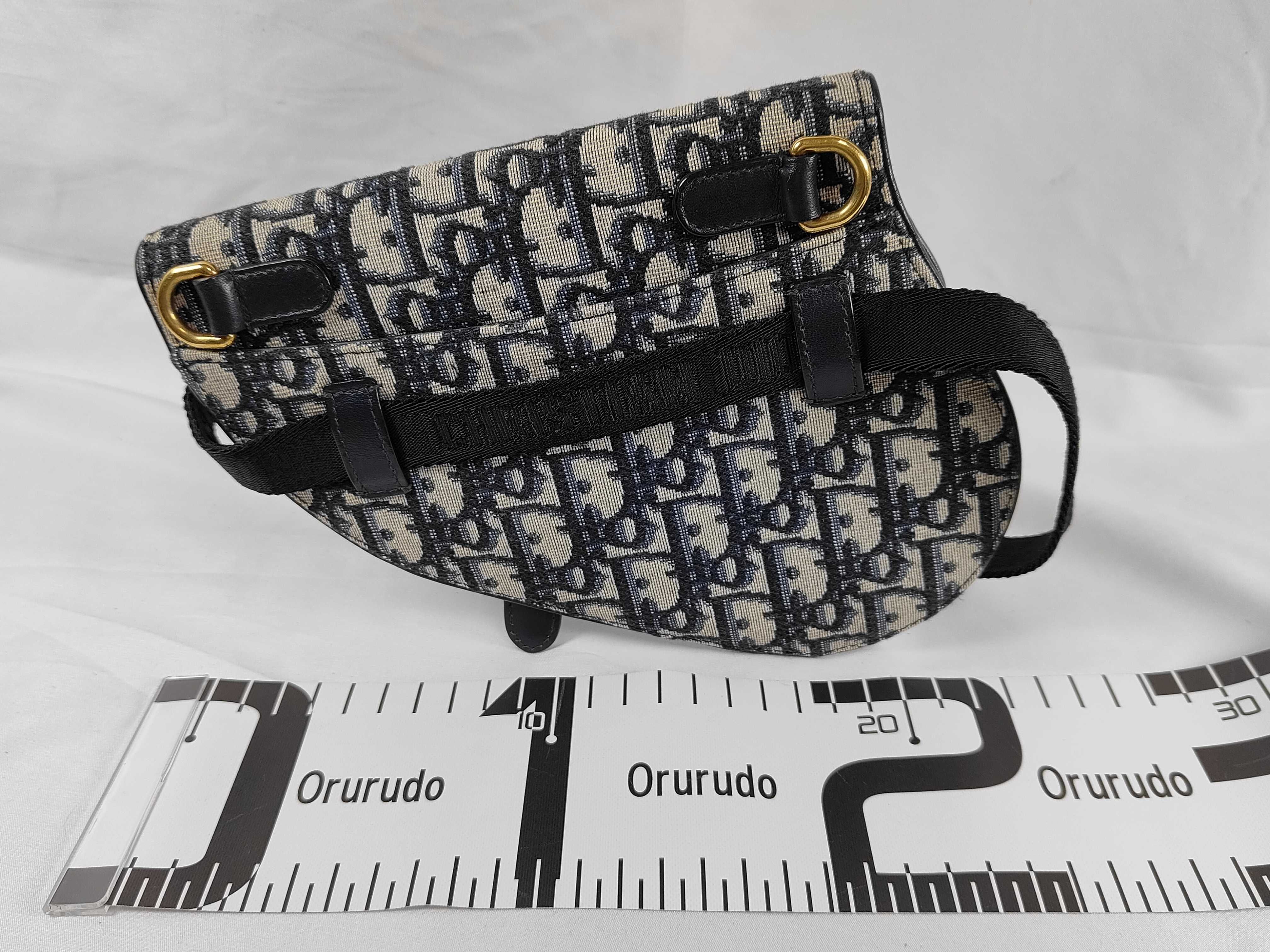 Oblique Saddle Bum Bag Shoulder Bag — view 2