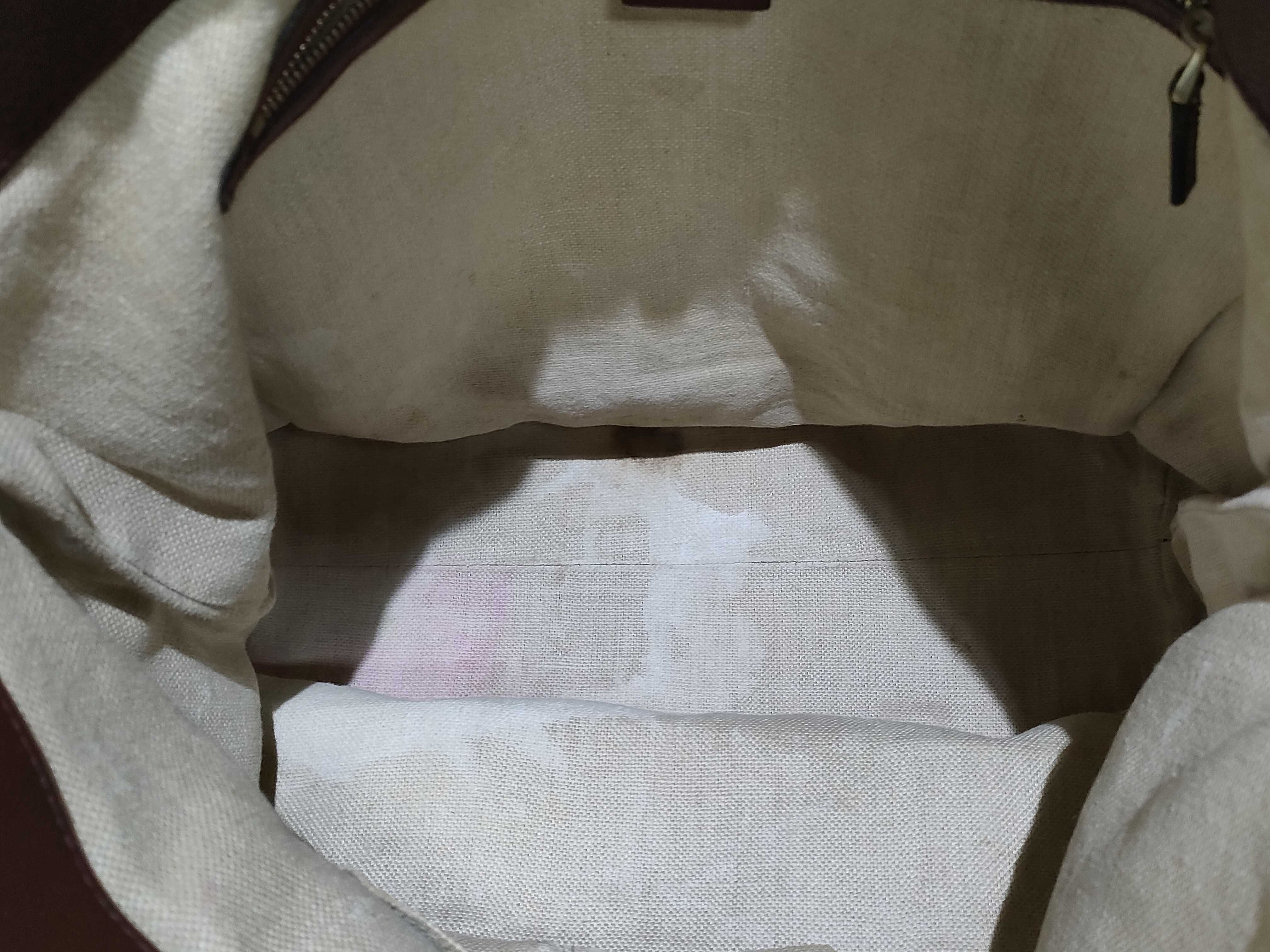 GG Canvas Gucci Tote Bag — view 8