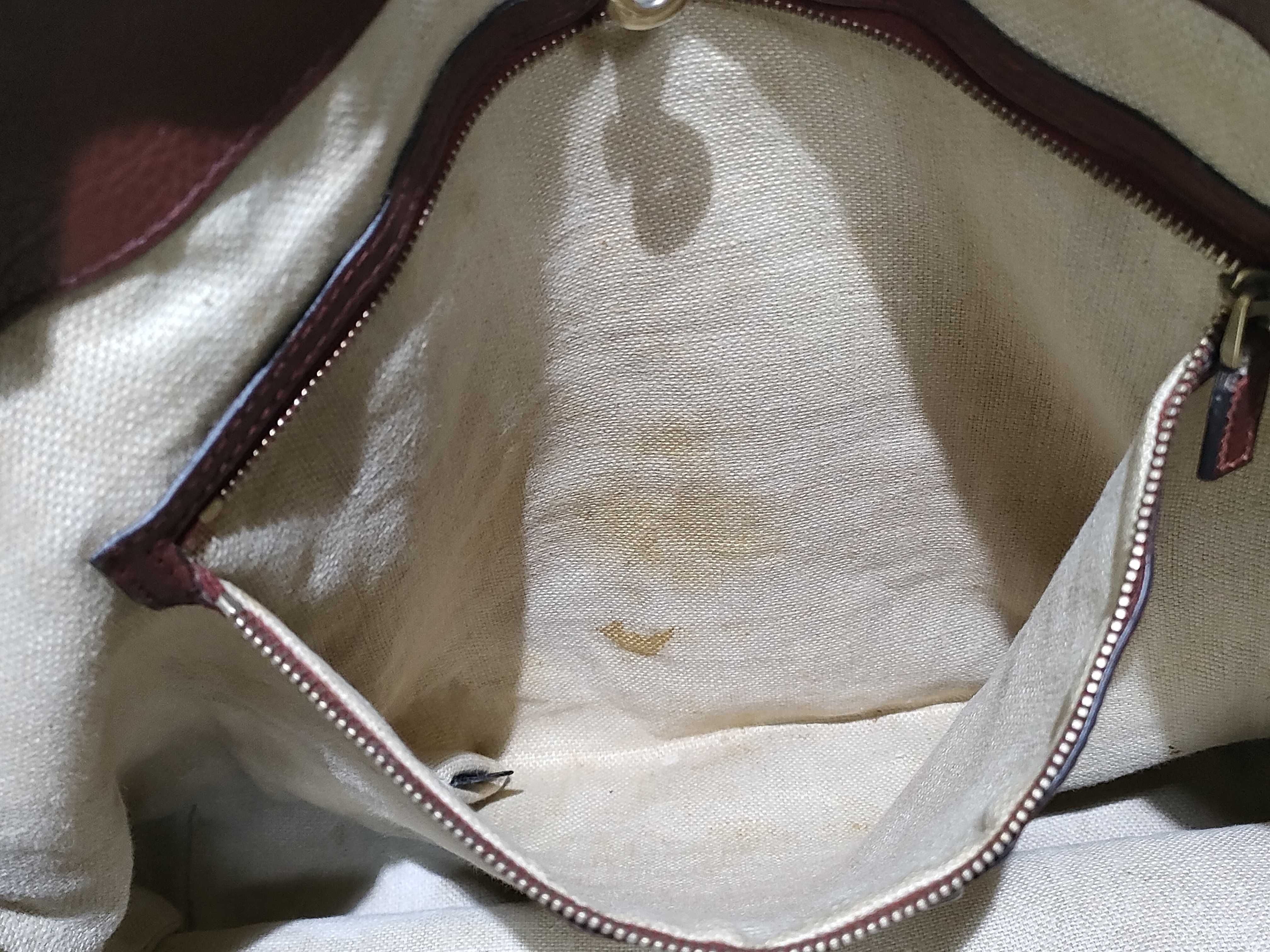 GG Canvas Gucci Tote Bag — view 9