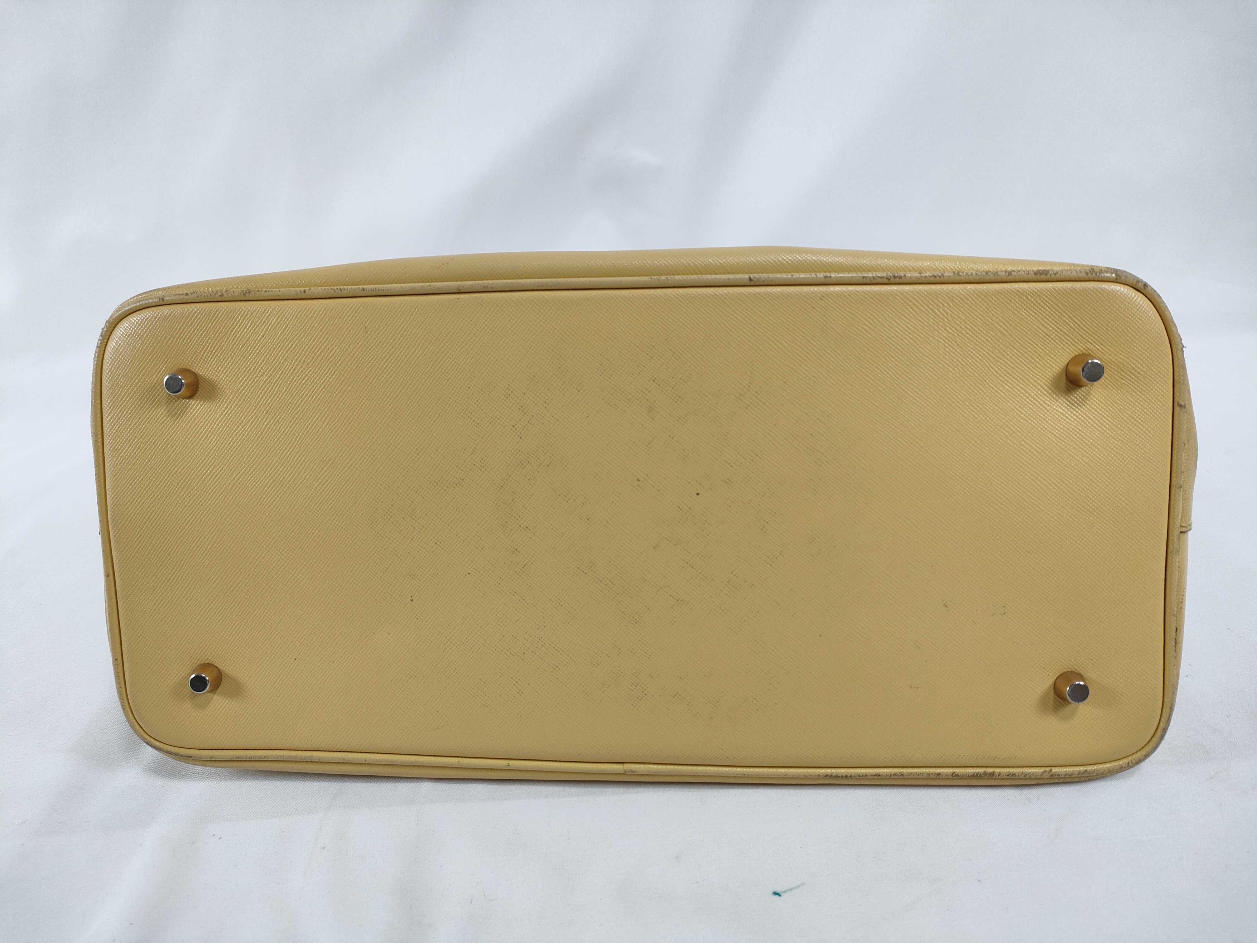 handbag — view 8