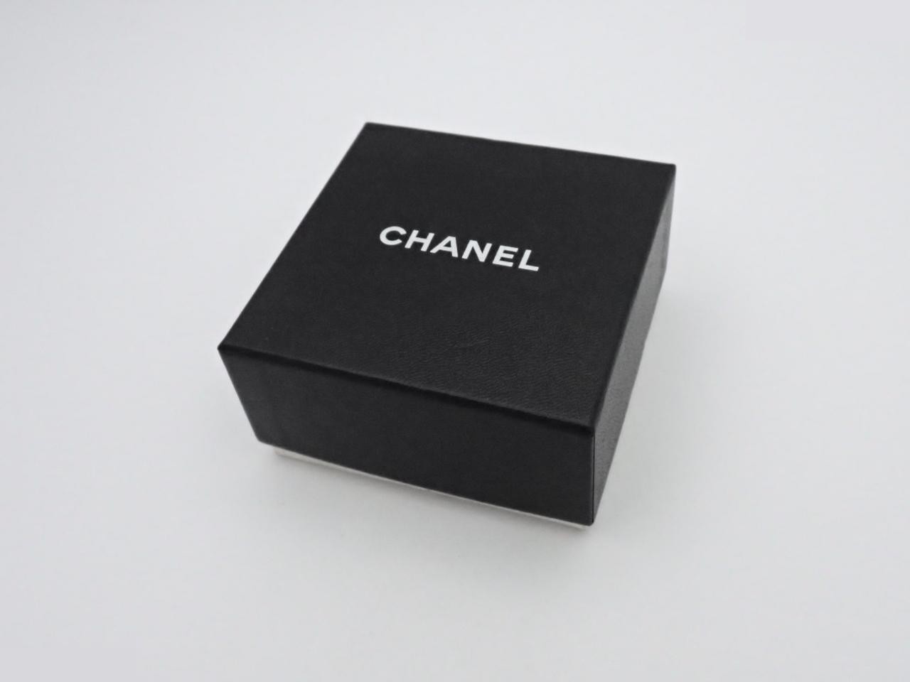 Coco Mark Gold Brooch 95A — view 4