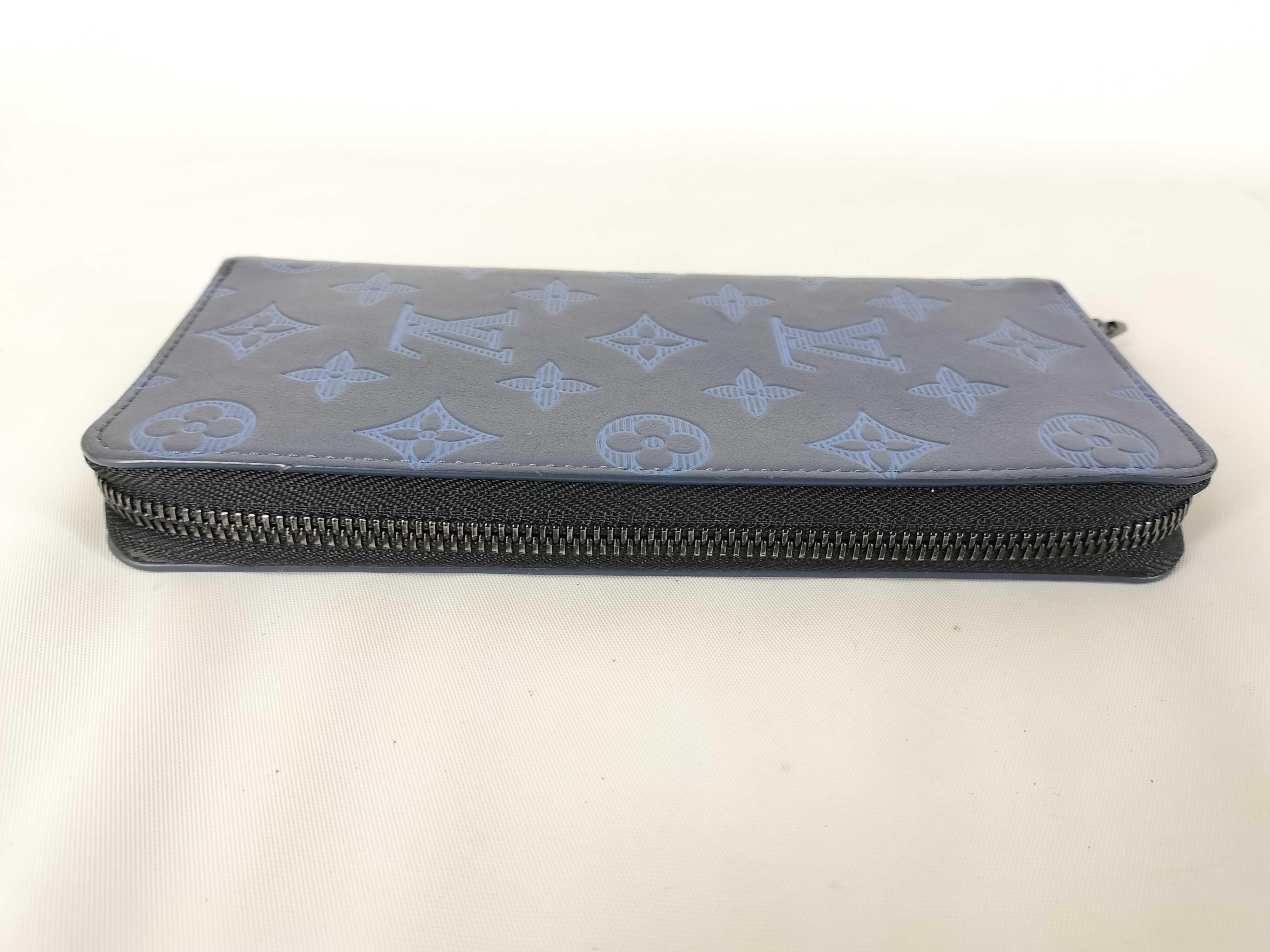 Monogram M80423 Monogram Shadow Zippy Wallet Vertical — view 4