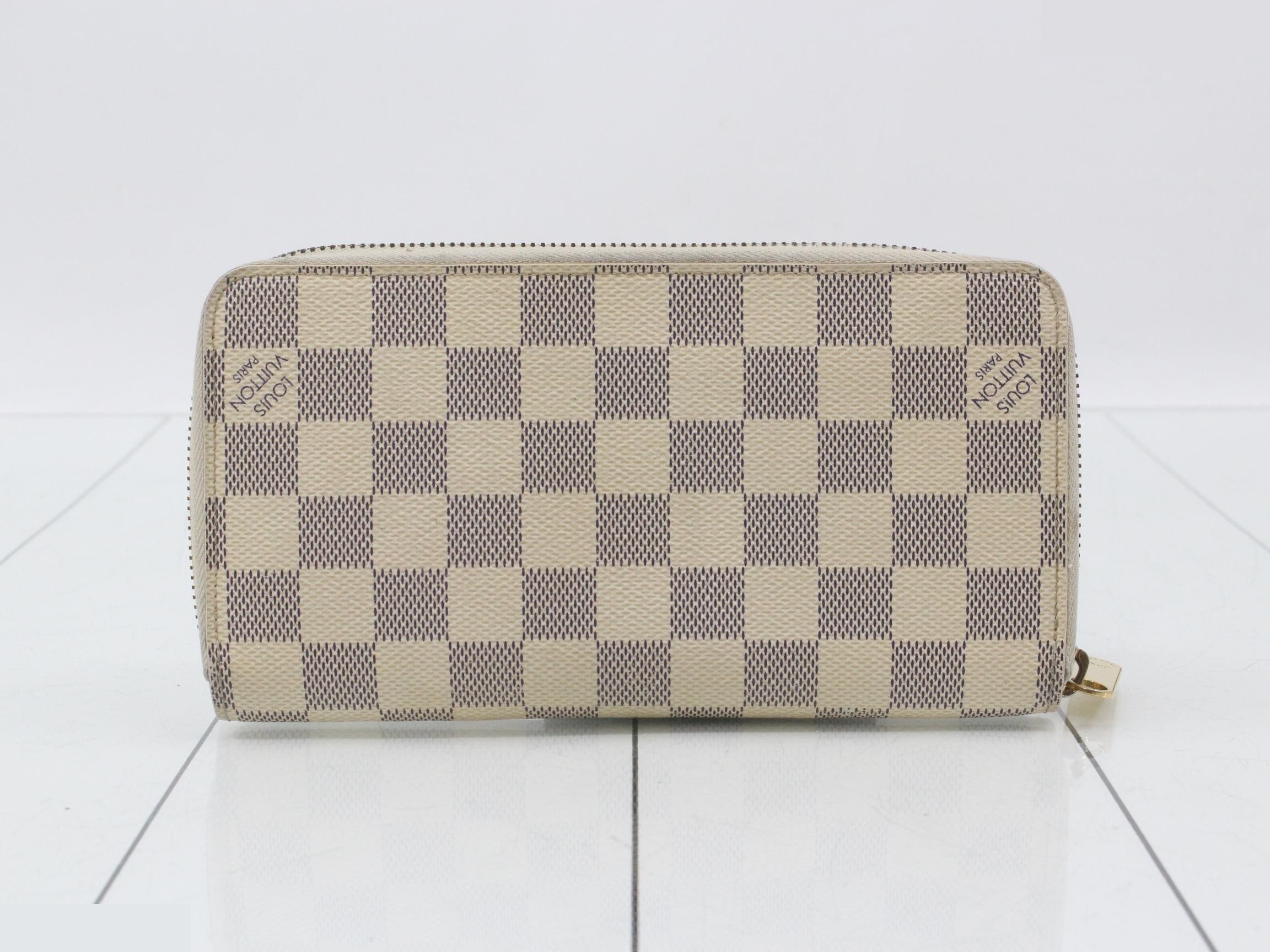 Damier Azur Zippy Wallet - Round Zipper Long Wallet — view 2