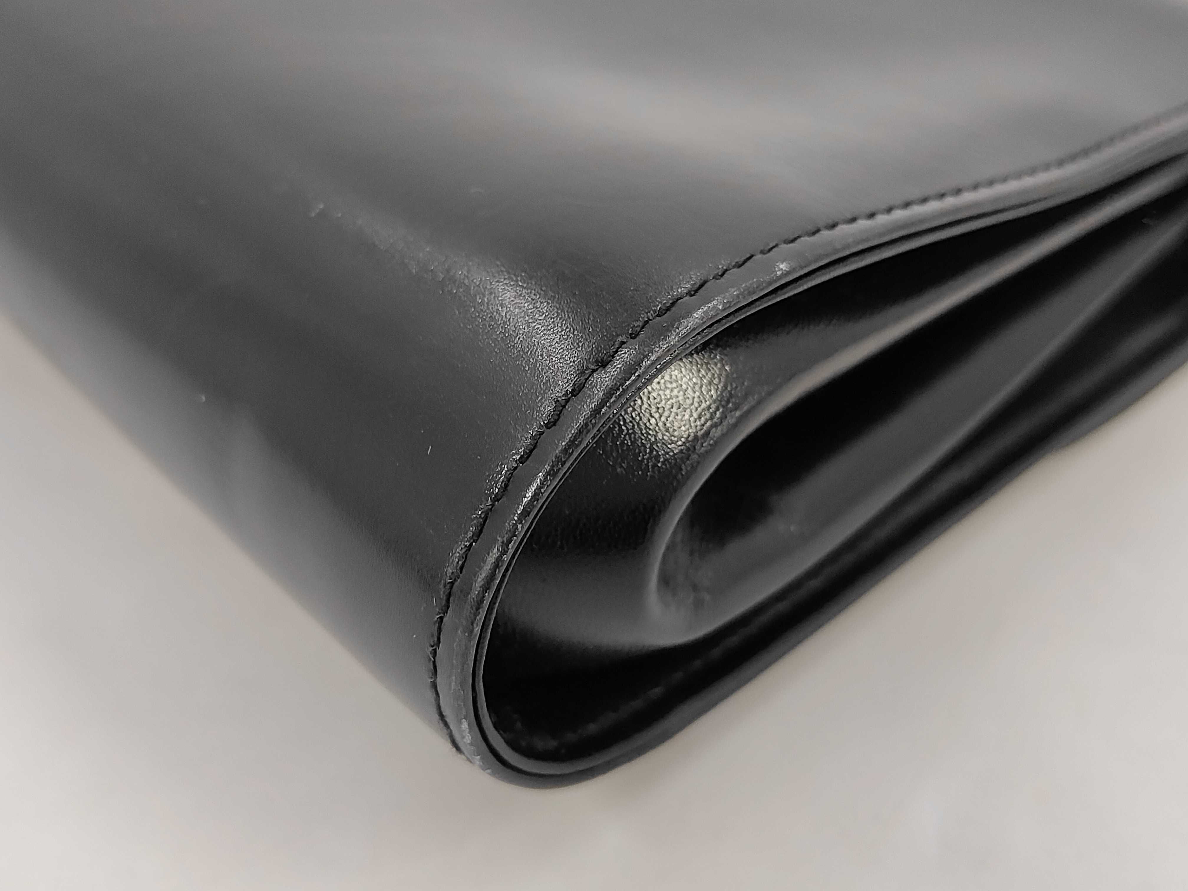 Old Gucci Leather Shoulder Bag — view 3
