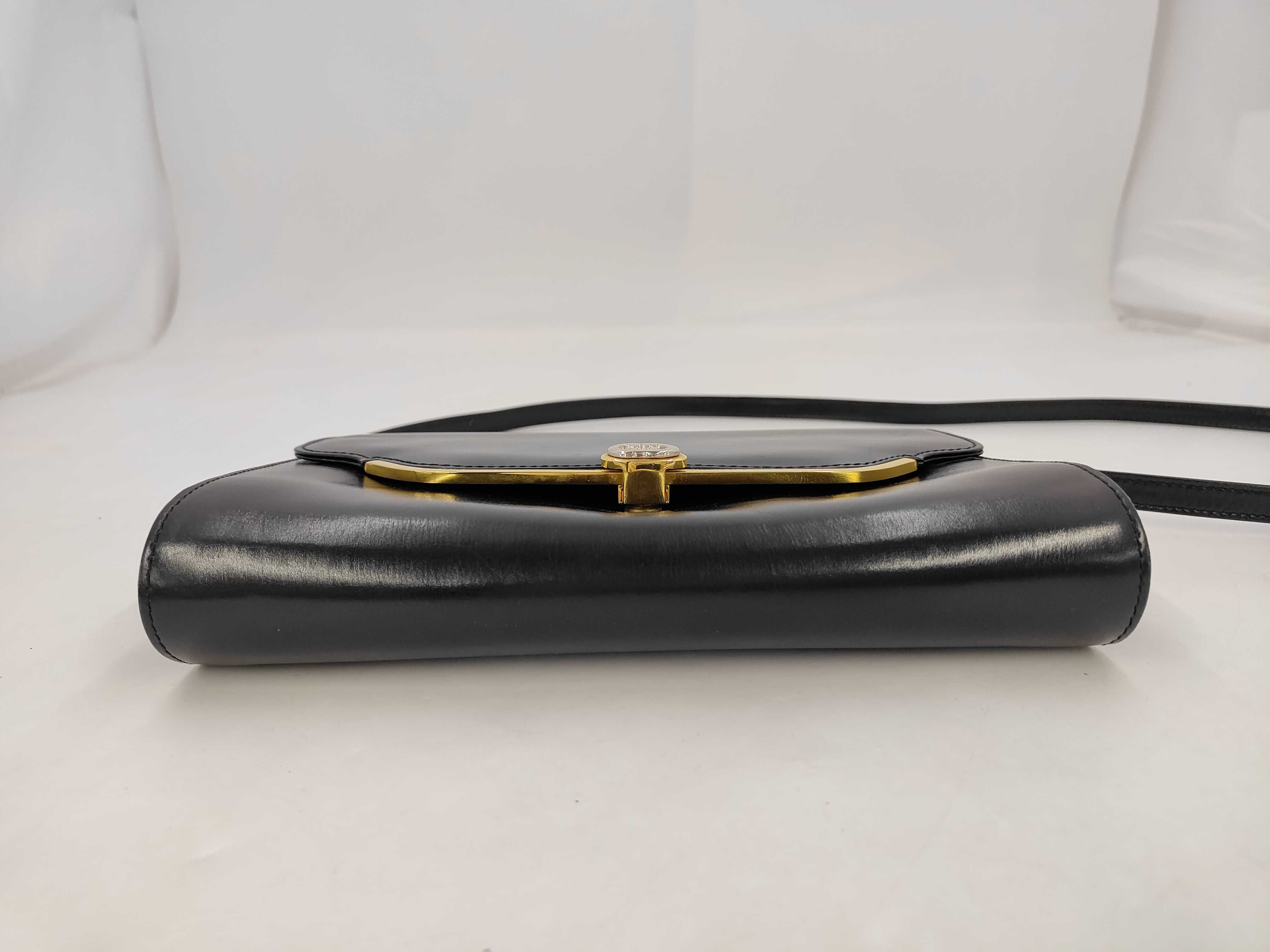 Old Gucci Leather Shoulder Bag — view 4