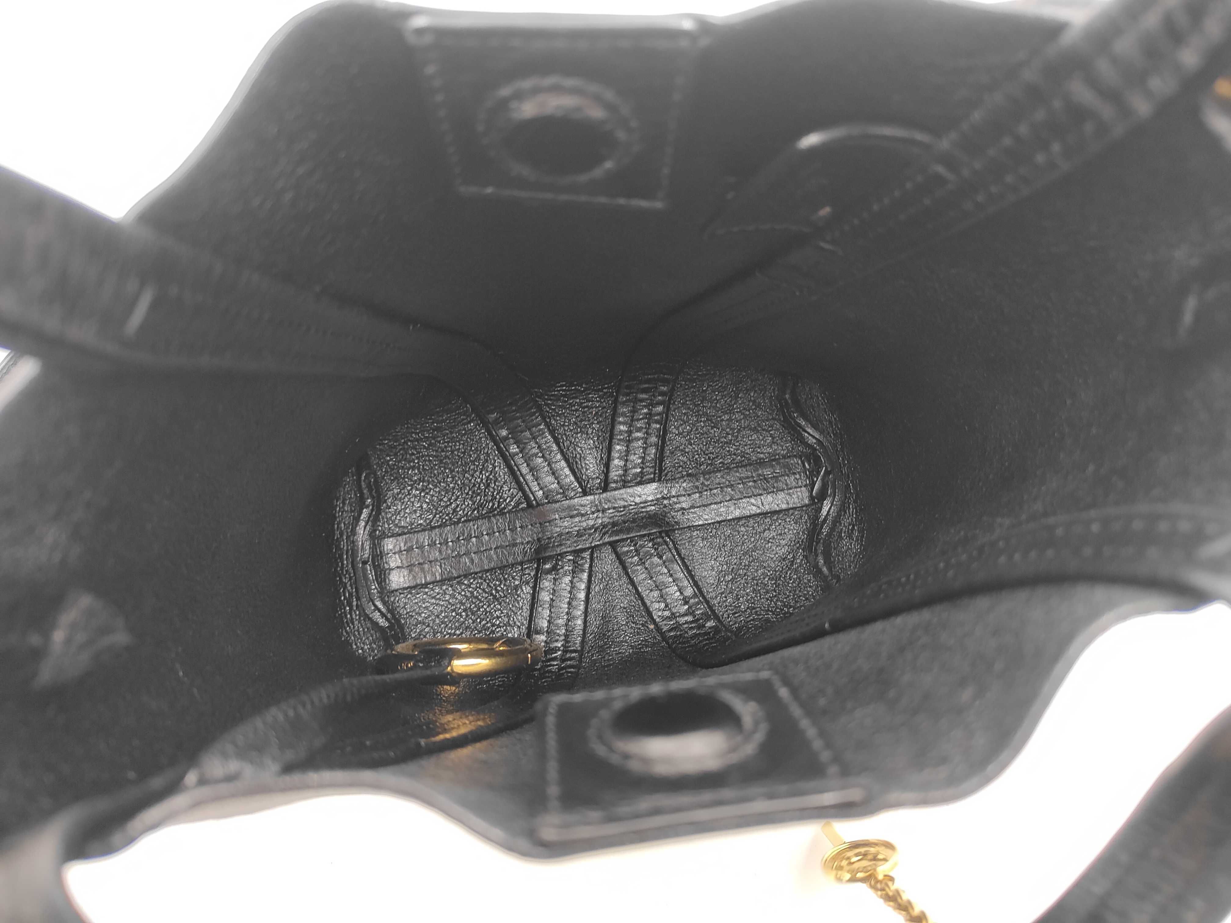 Spin Small Leather Black Handbag Shoulder Bag — view 8