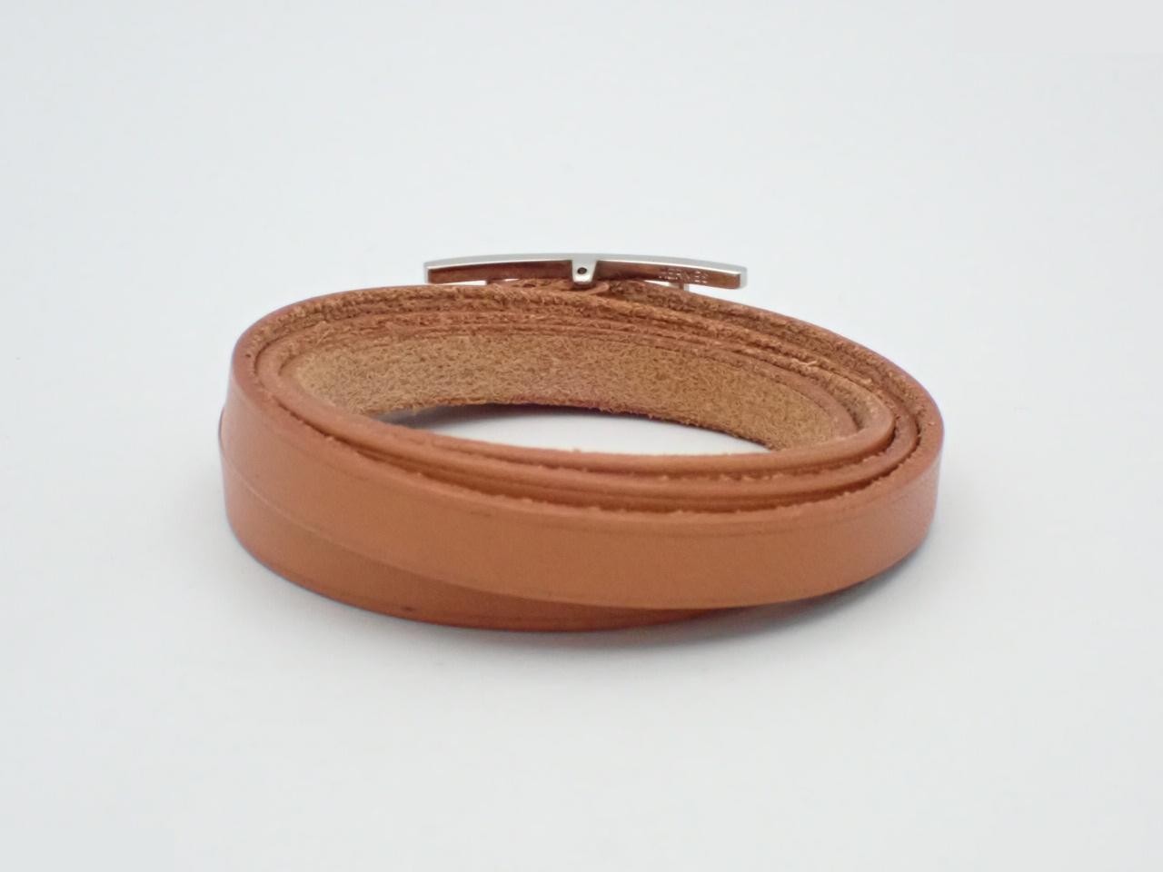 Leather bracelet, "Api 3," total length approximately 73 cm. — view 2