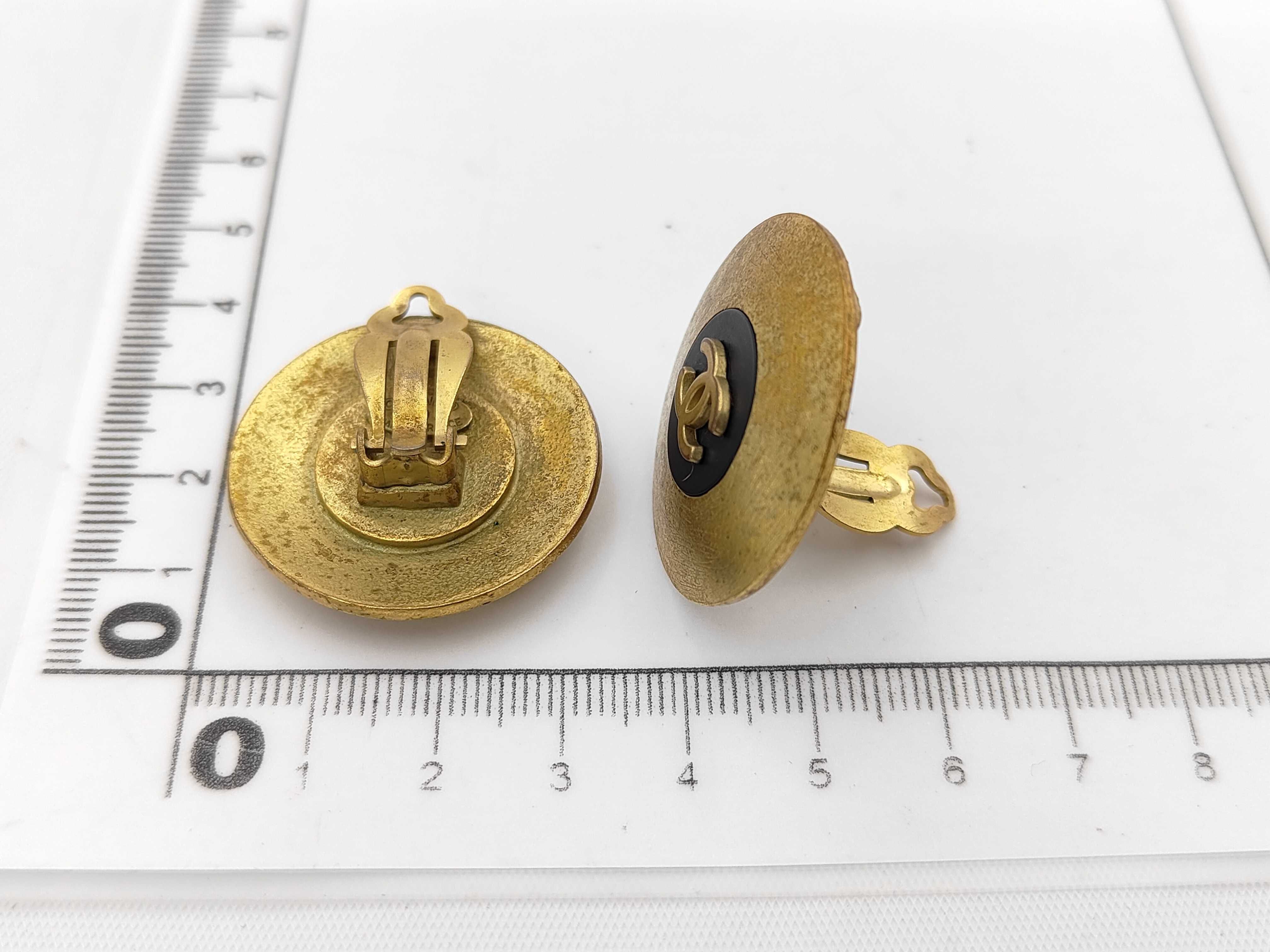 earrings, Coco Mark circle, gold earrings — view 6