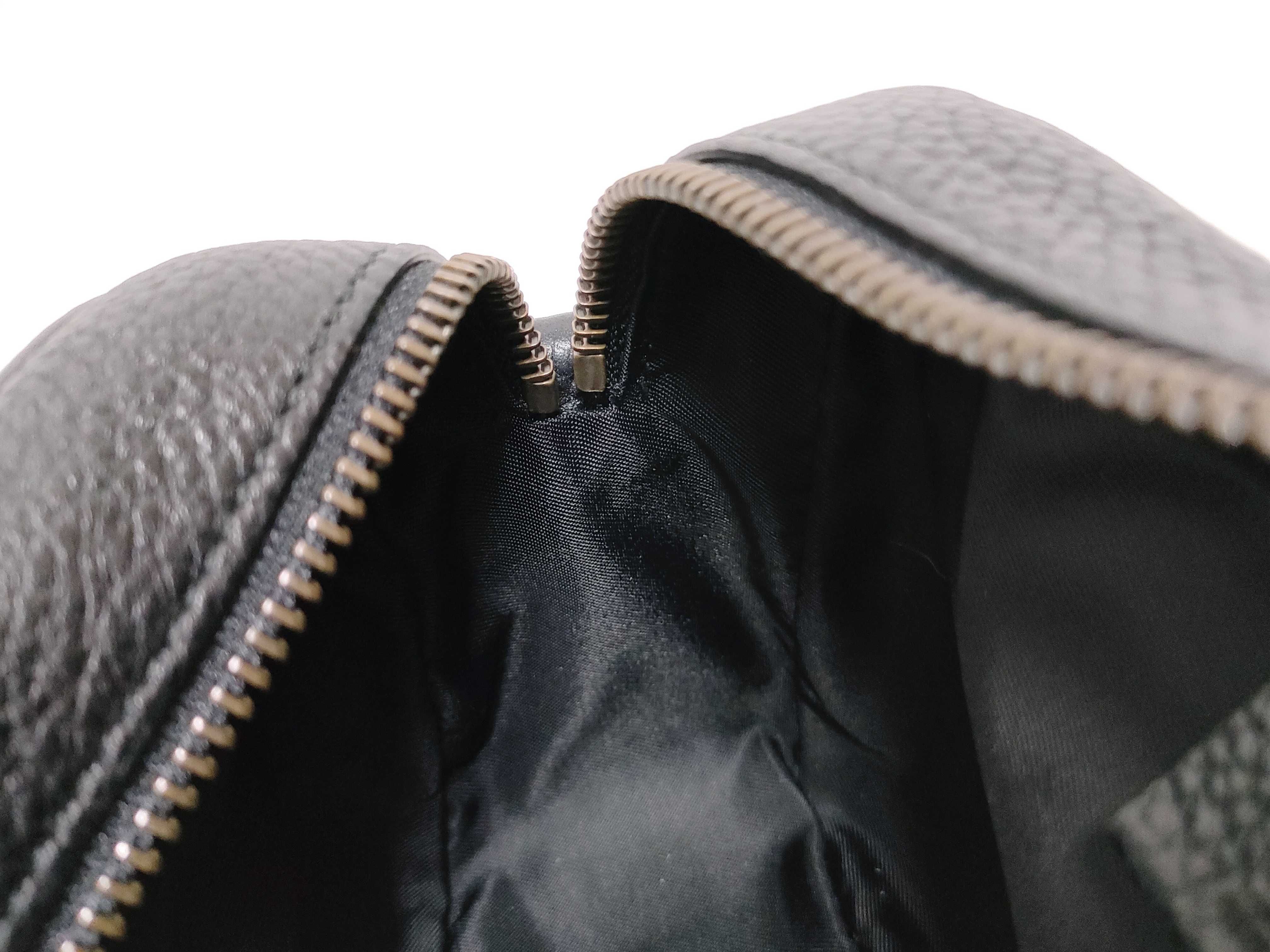 Soho Shoulder Bag, Interlocking G, Soho Disco Bag, Small Leather, 347994, with Dust Bag. — view 9