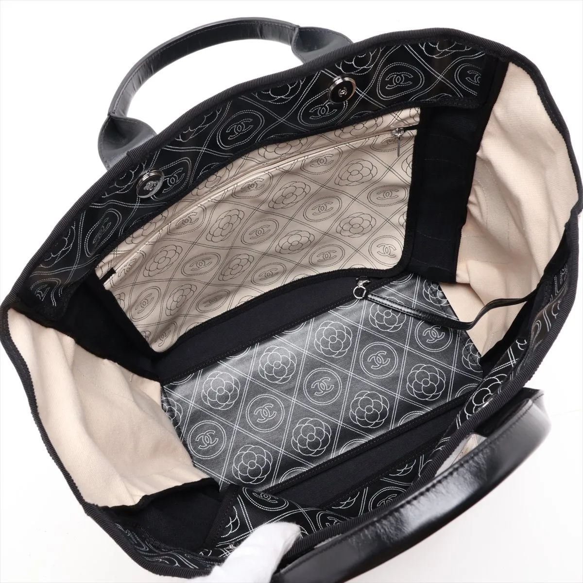 Camellia PVC x Leather 2-Way Tote Bag, Black x Beige, Silver Hardware, 25633121 (Serial Number in the 25s) — view 7