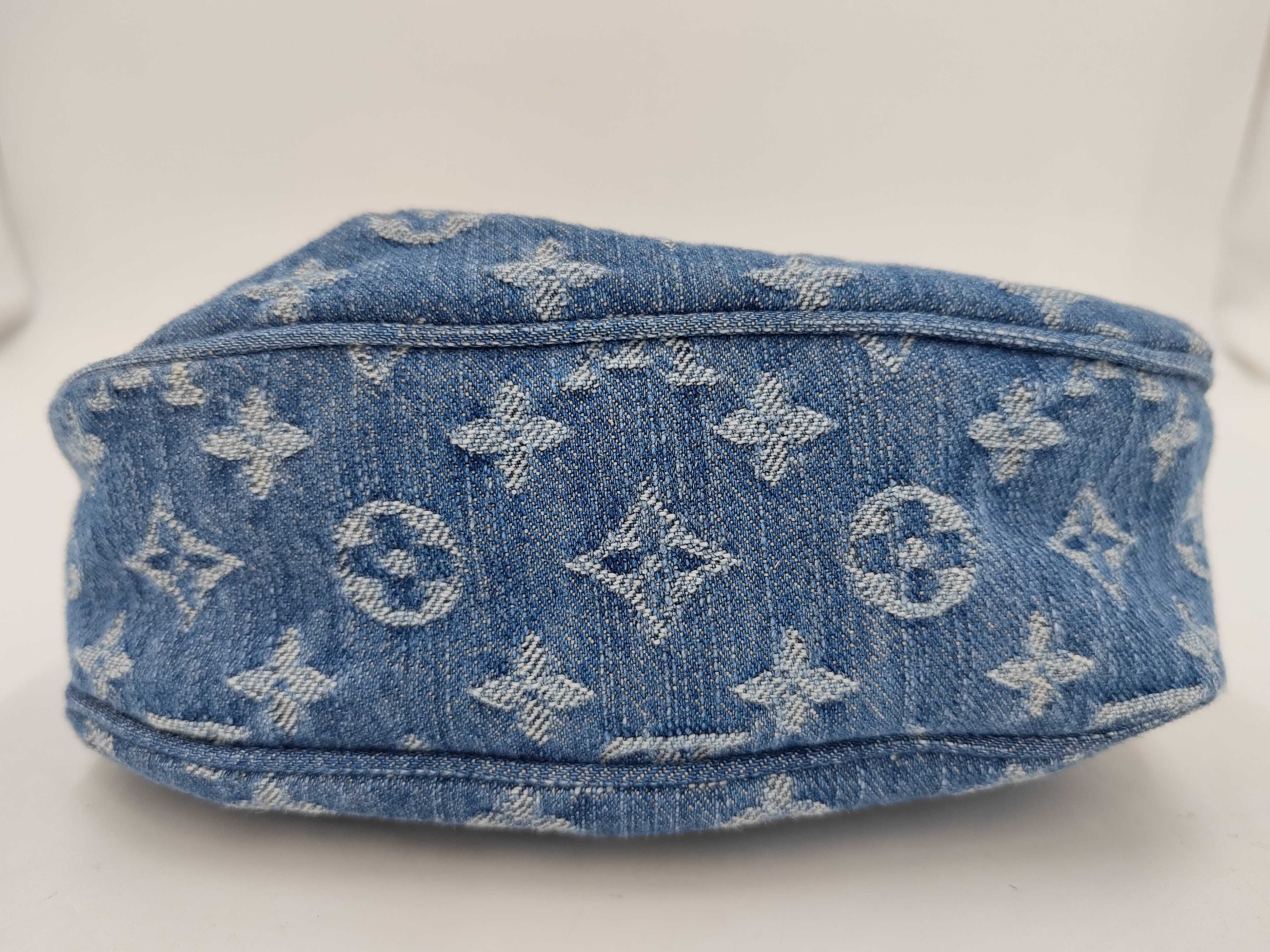 Monogram Denim Pochette Ballet M13571 Handbag — view 3