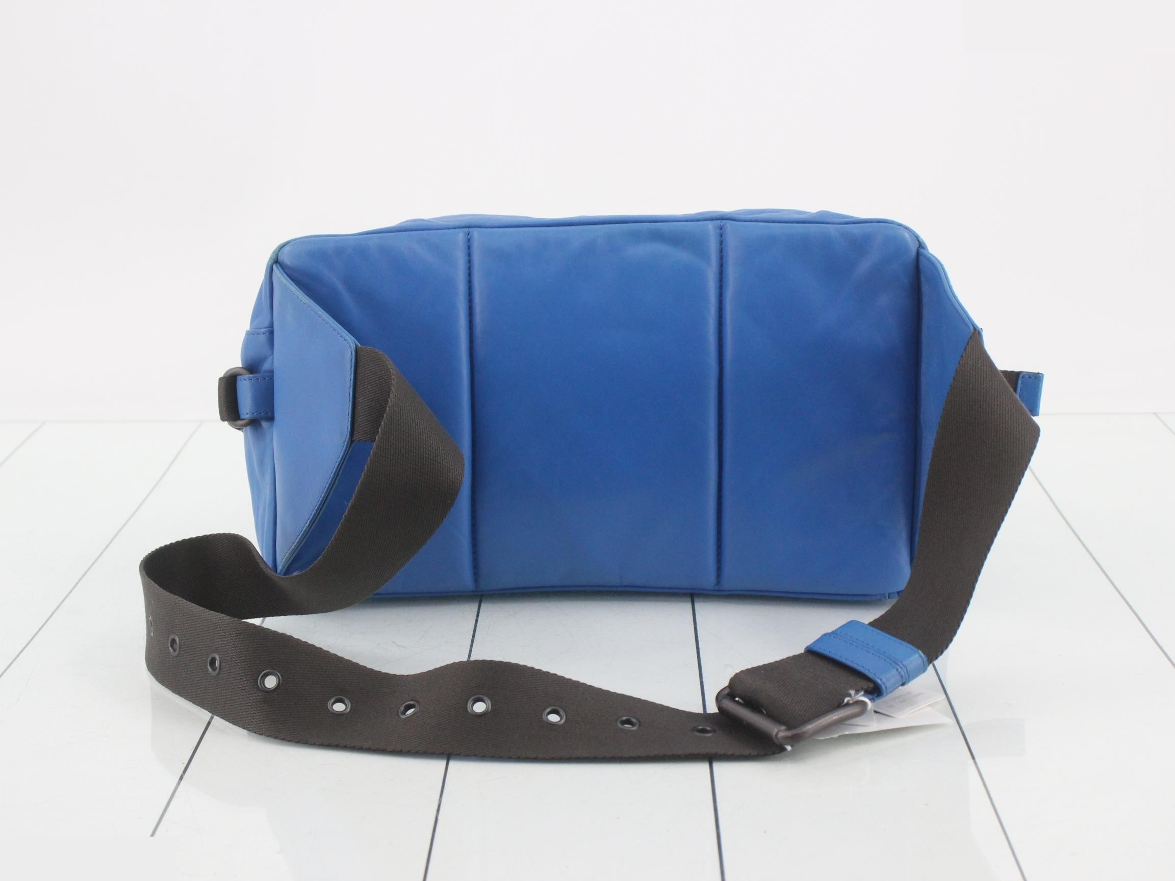 Intrecciato Body Bag — view 2