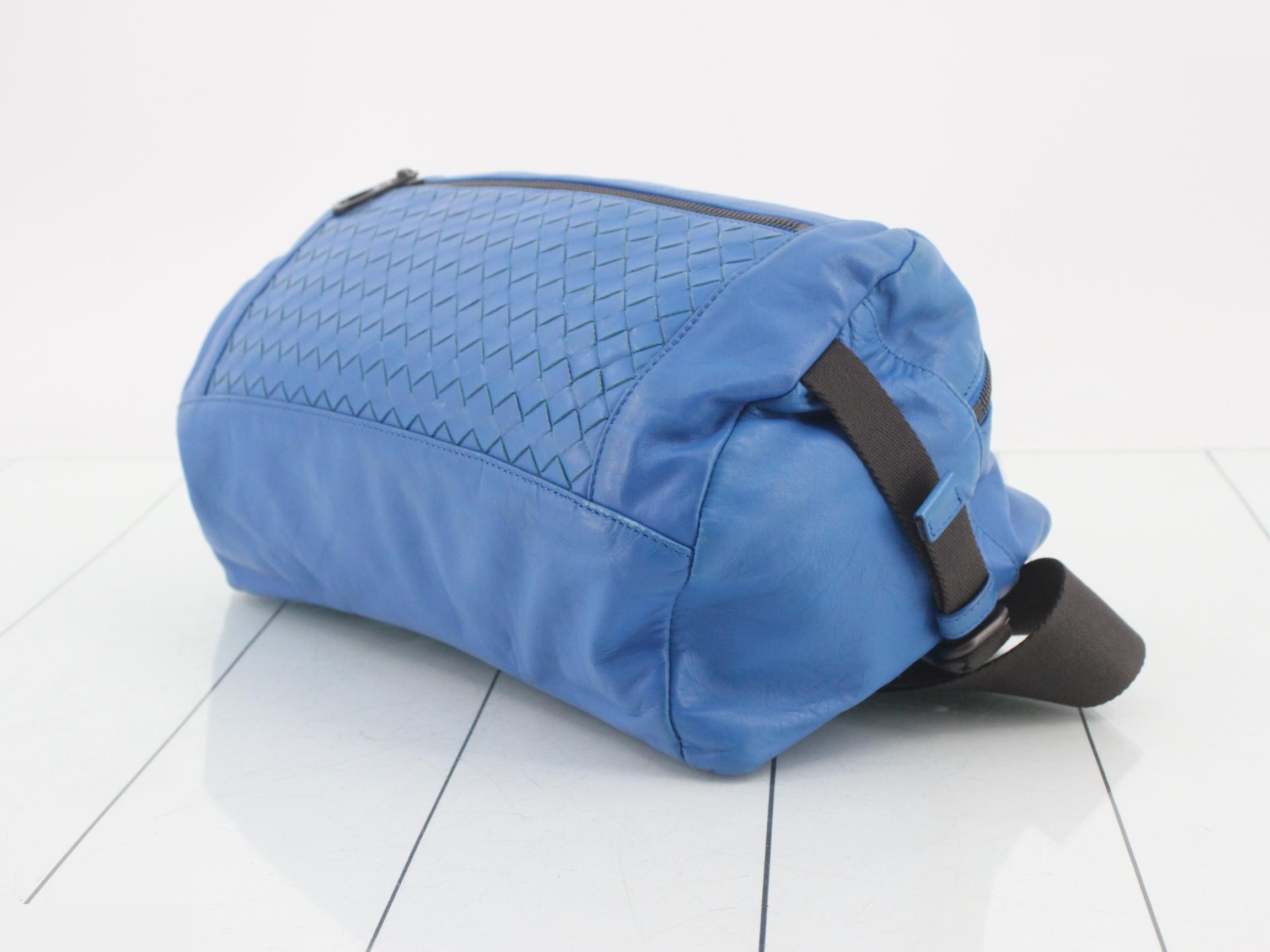 Intrecciato Body Bag — view 6