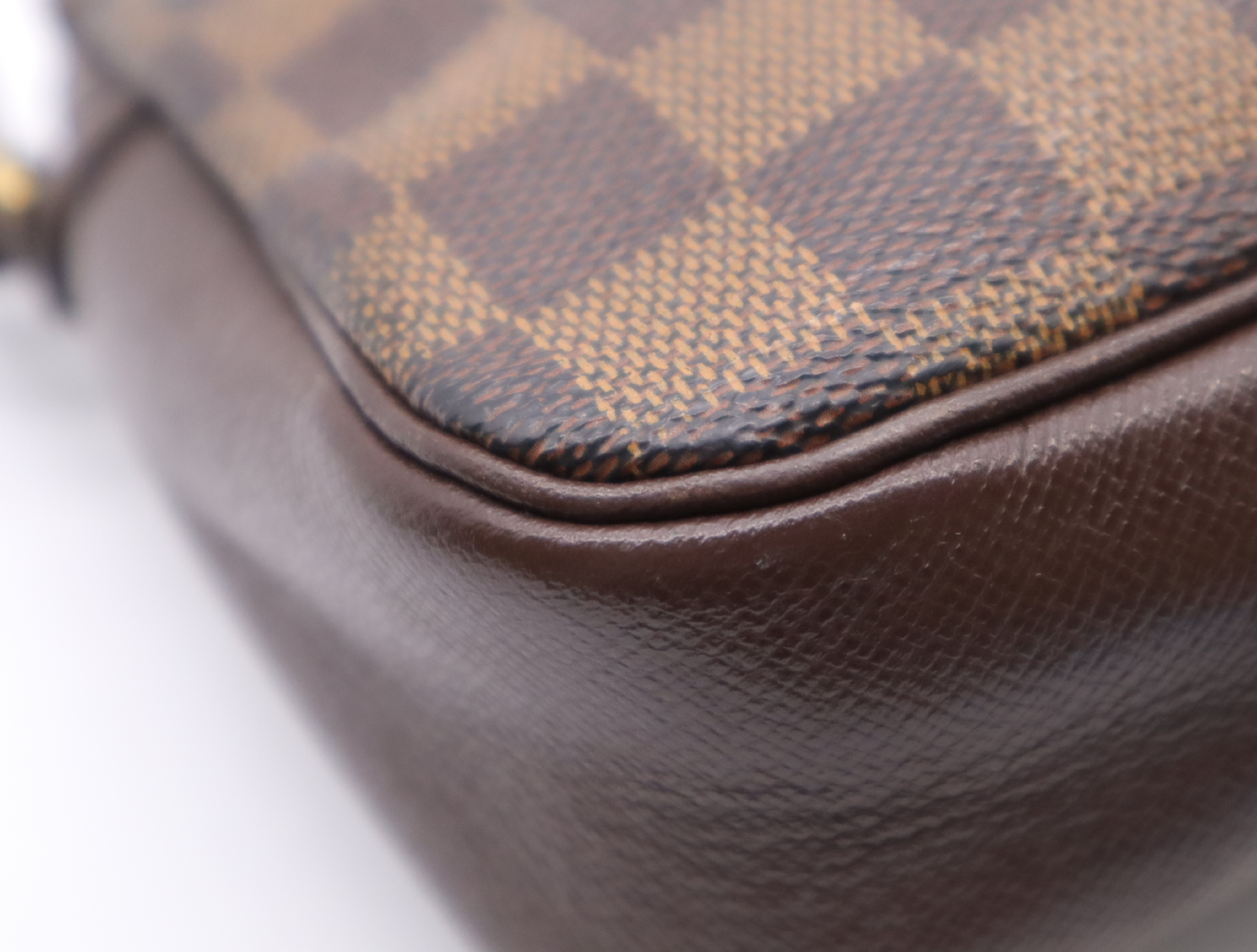 N51982 Damier Trouse Makeup Pouch — view 6