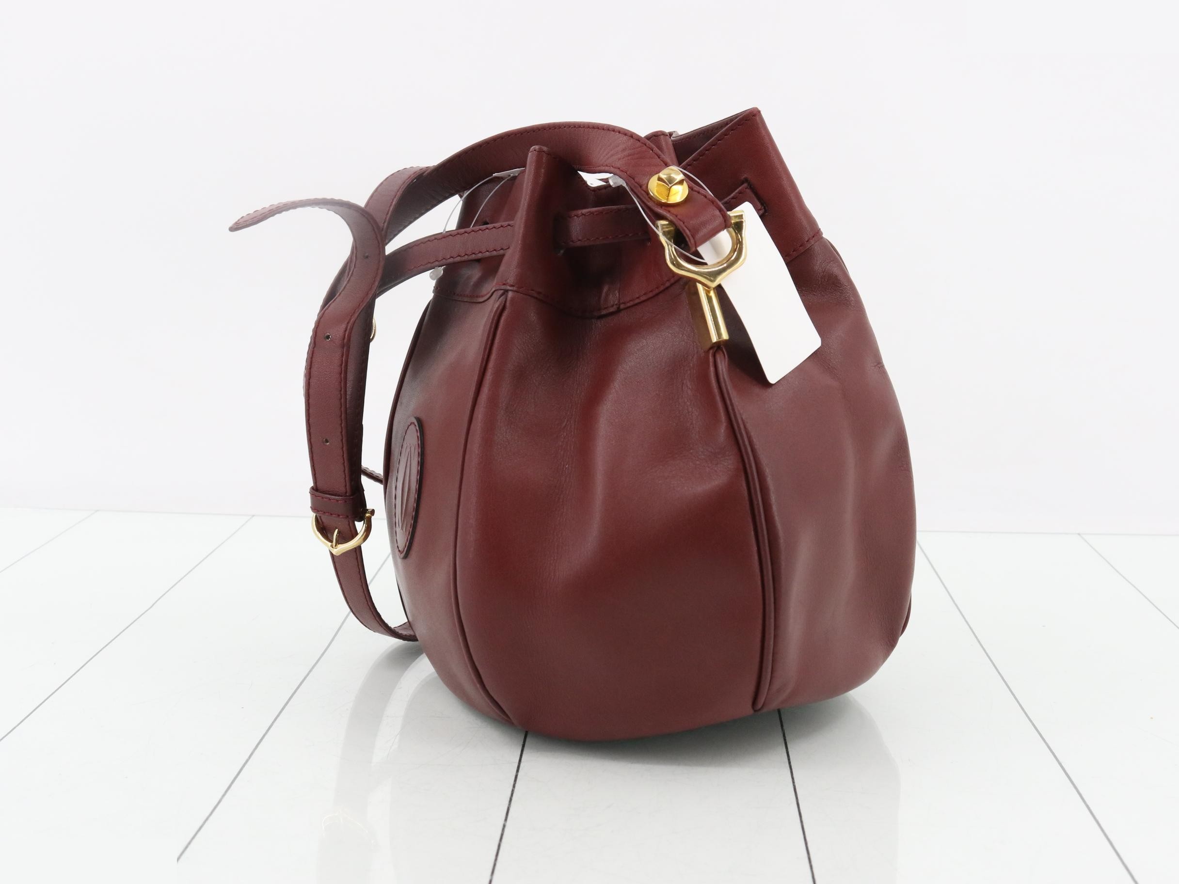 Must Line (Bag) - Shoulder Bag — view 3