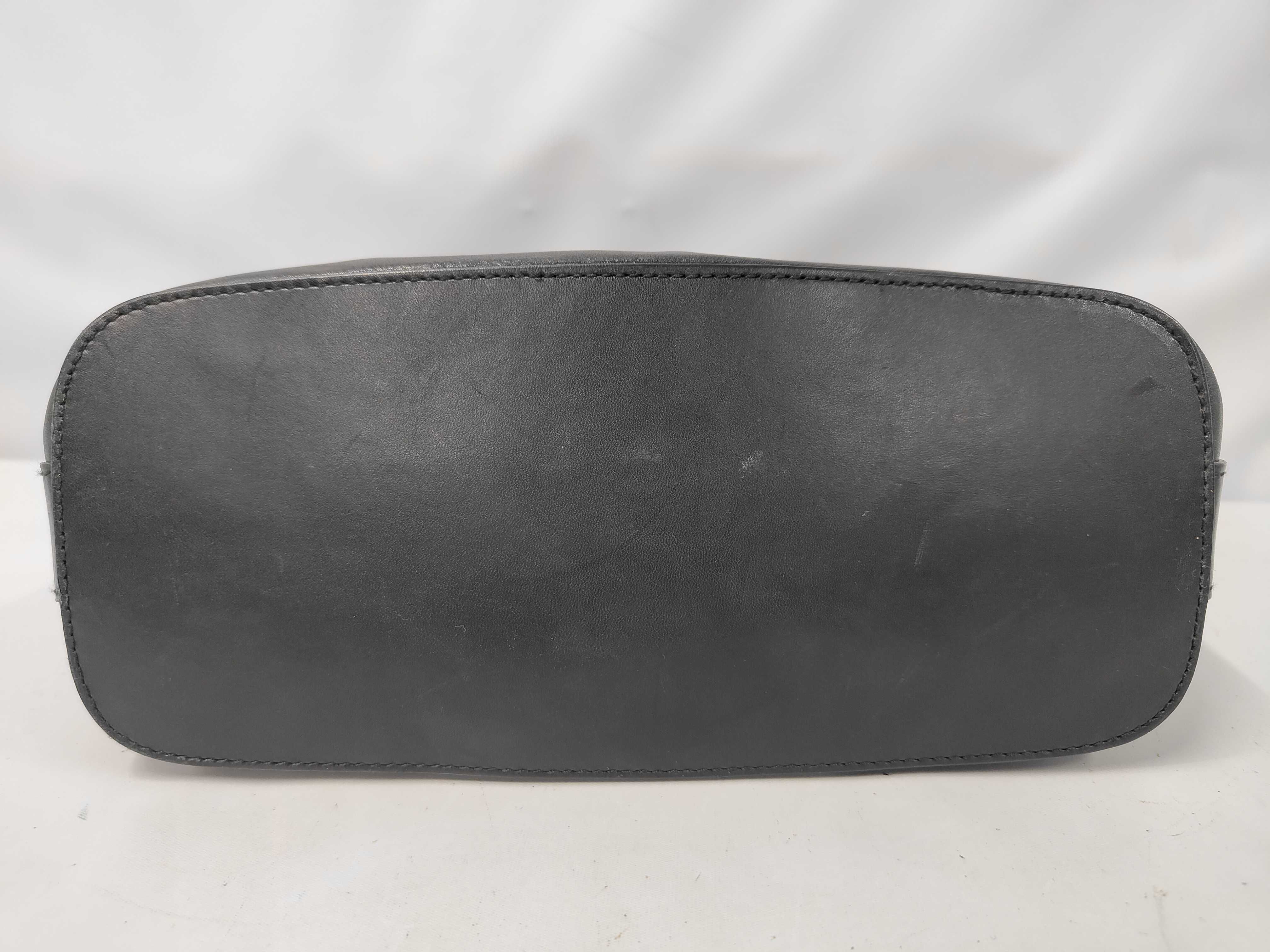 Leather One-Shoulder Bag (Shoulder Bag) — view 3