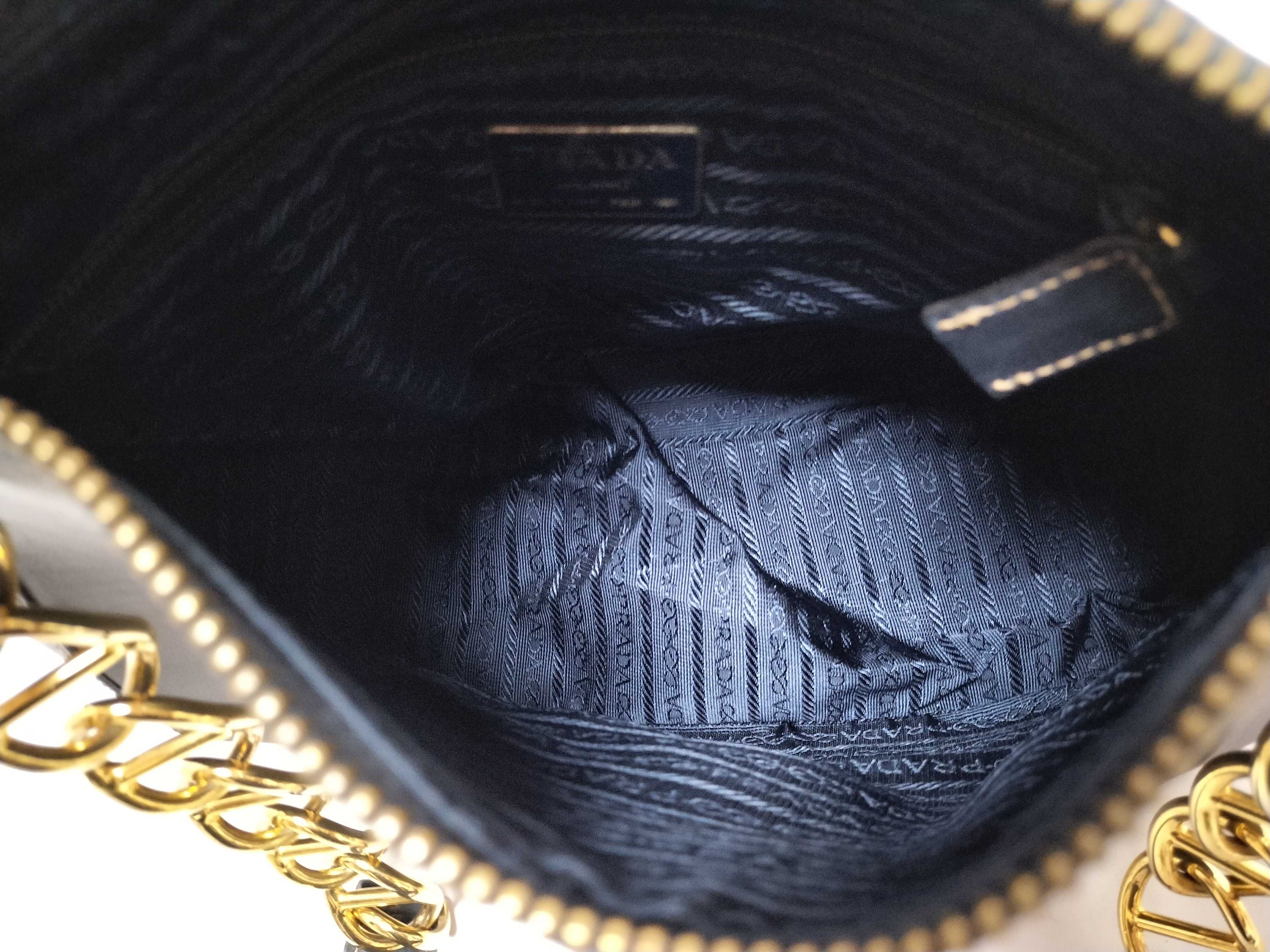 shoulder bag — view 10