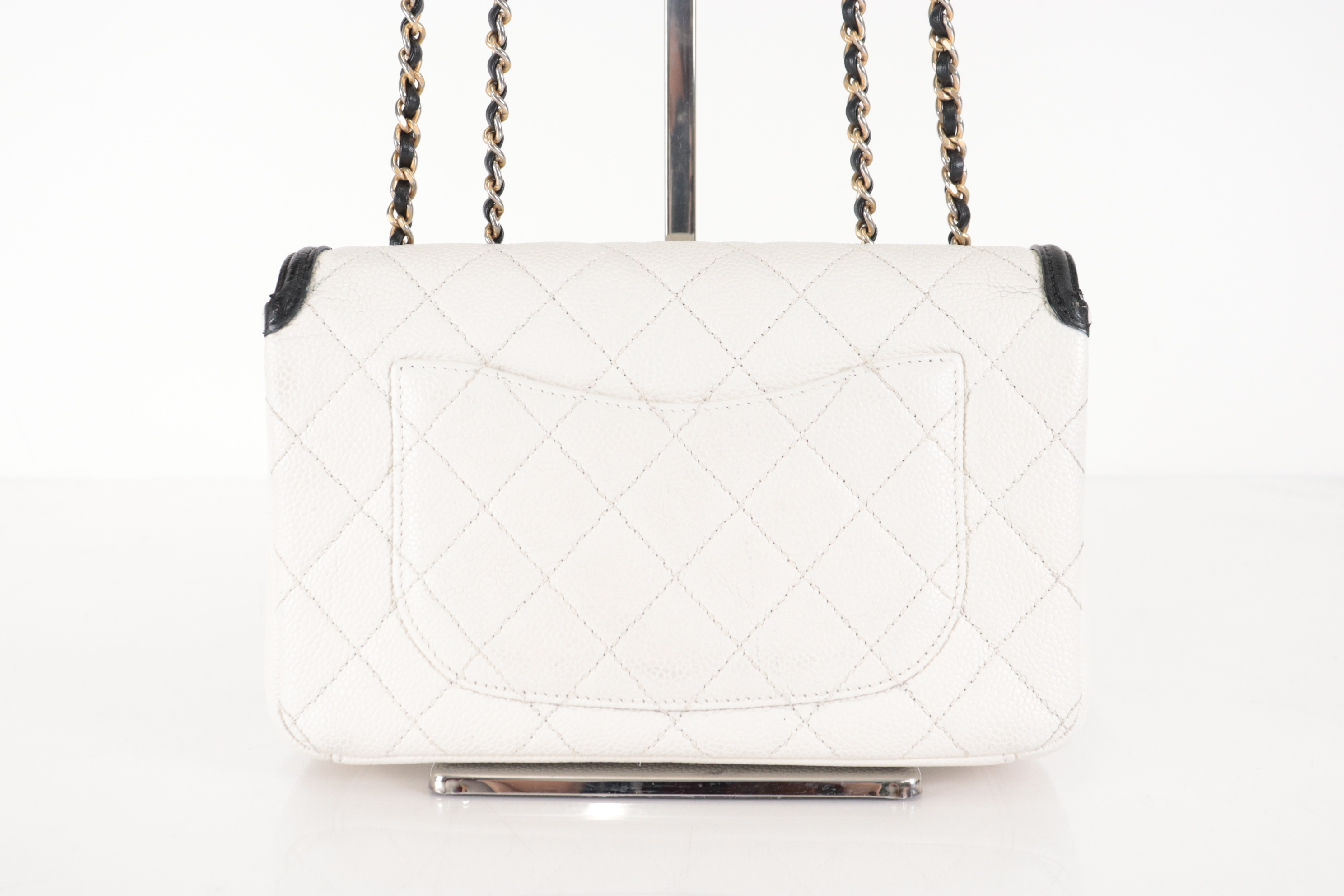 CC Filigree Caviar Chain Shoulder Bag, White/Black, Serial Number 26 — view 3