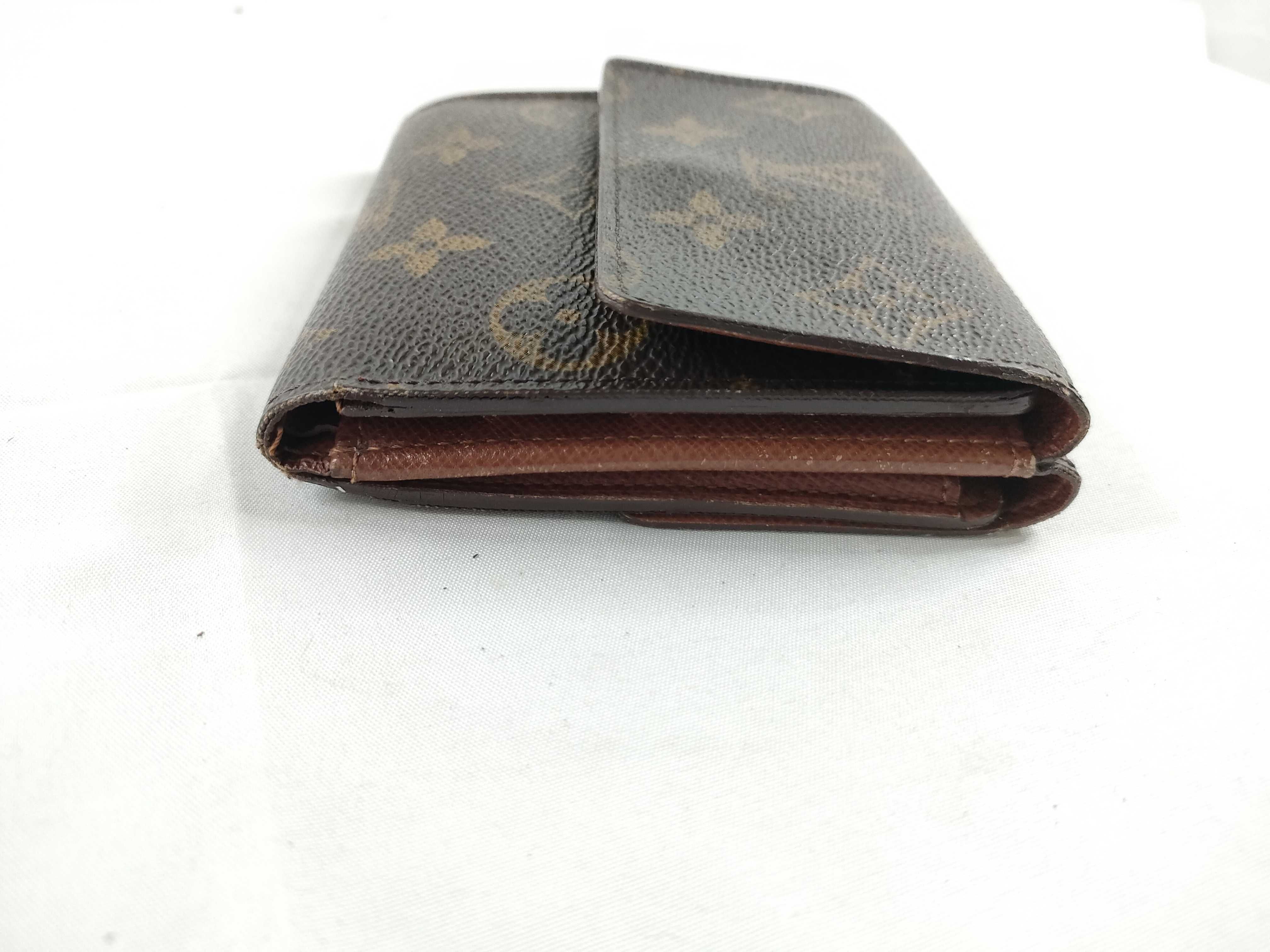 Monogram Louis Vuitton Monogram Wallet Portemonnaie Vie Carte Credit M61652 Wallet — view 6