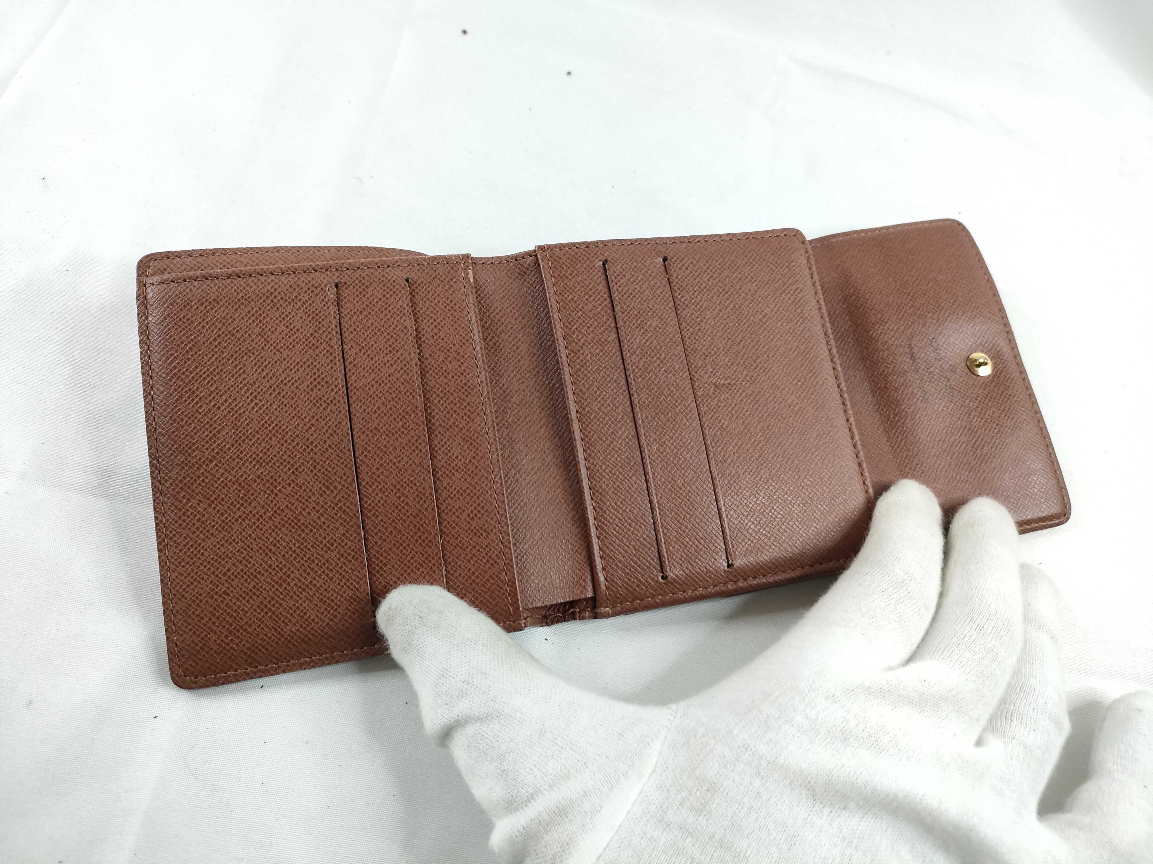 Monogram Louis Vuitton Monogram Wallet Portemonnaie Vie Carte Credit M61652 Wallet — view 8