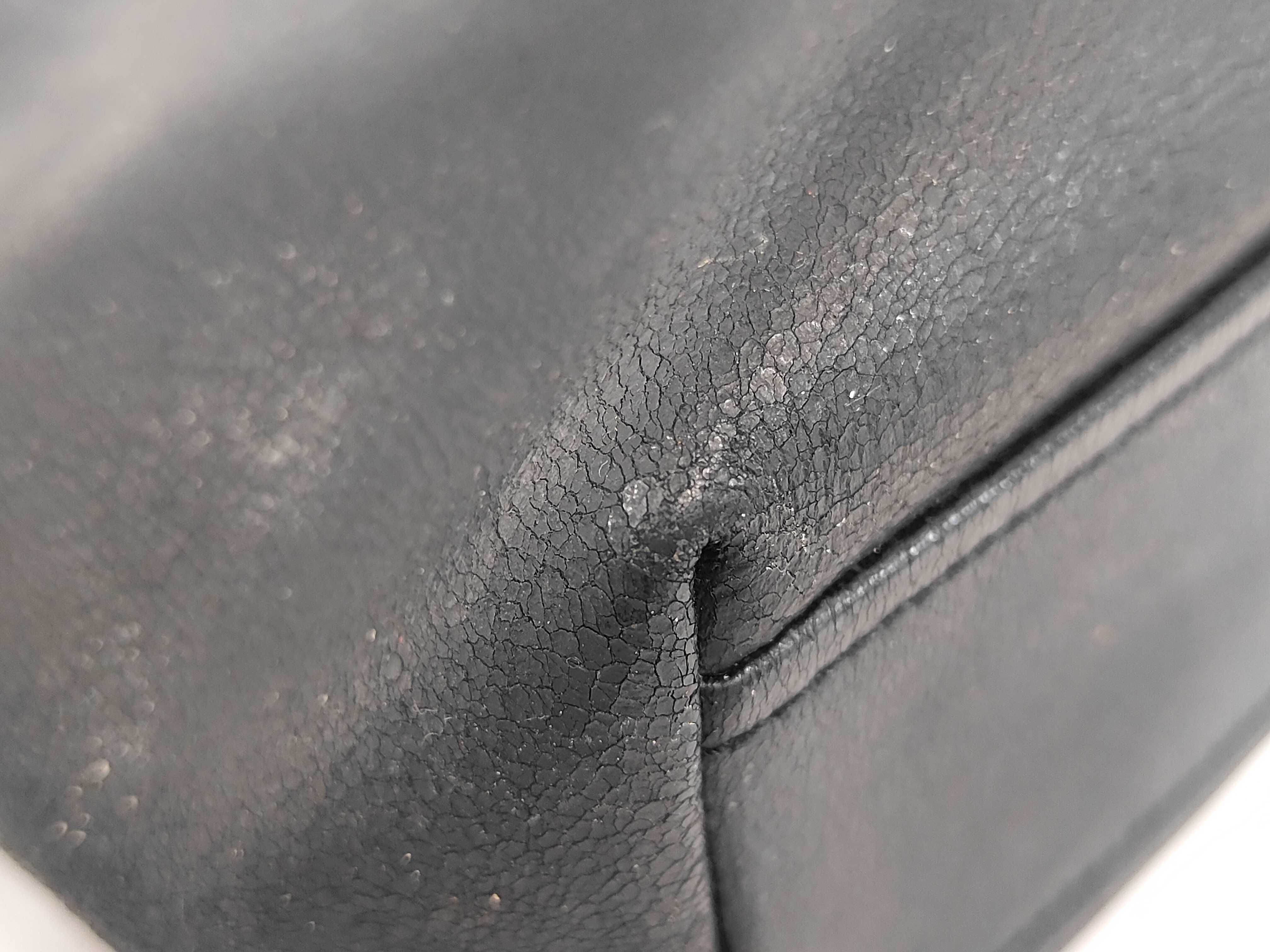 Handbag — view 3