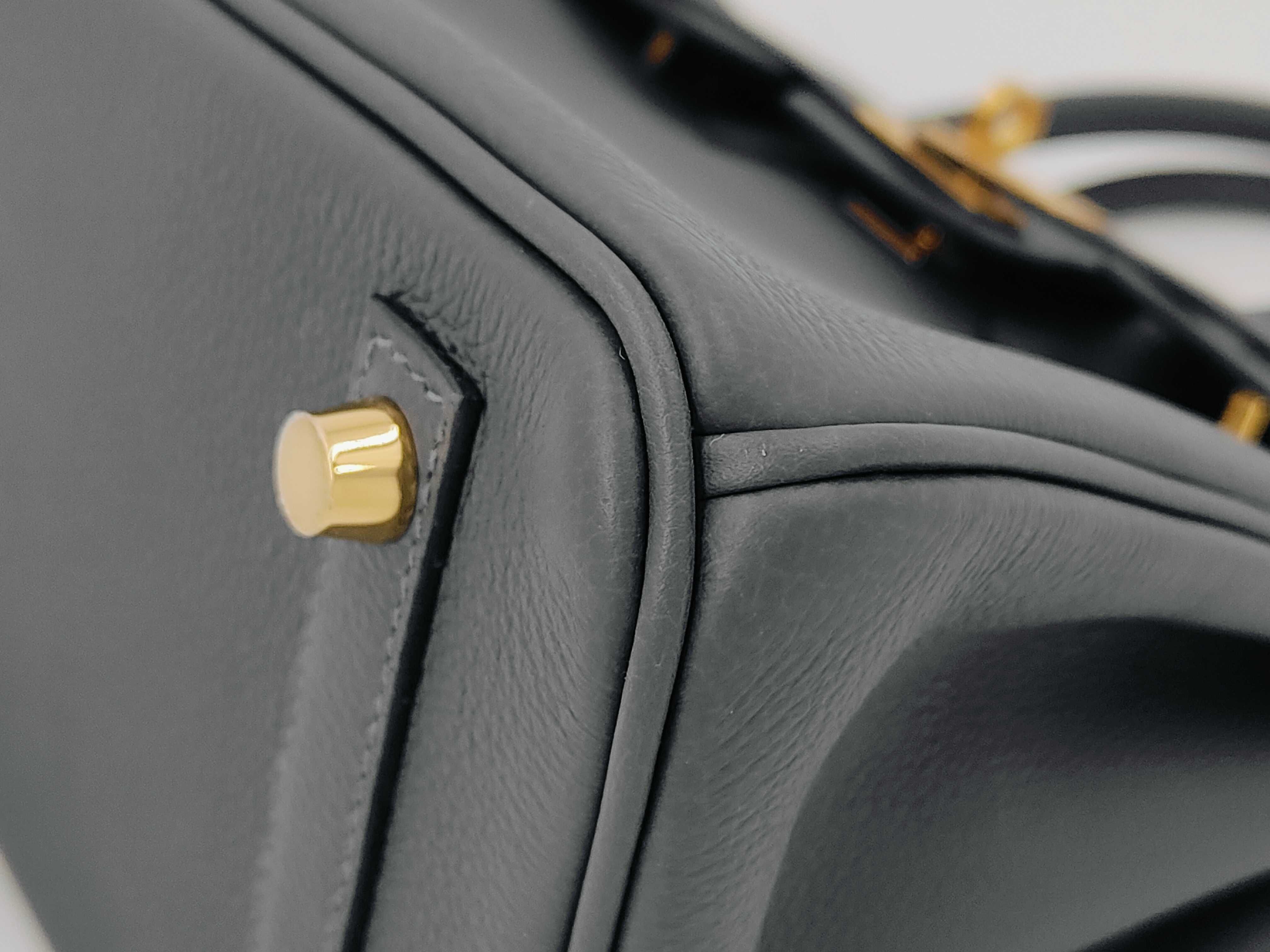 Birkin 25 Gris Misty Togo Gold Hardware G Stamp Handbag — view 7