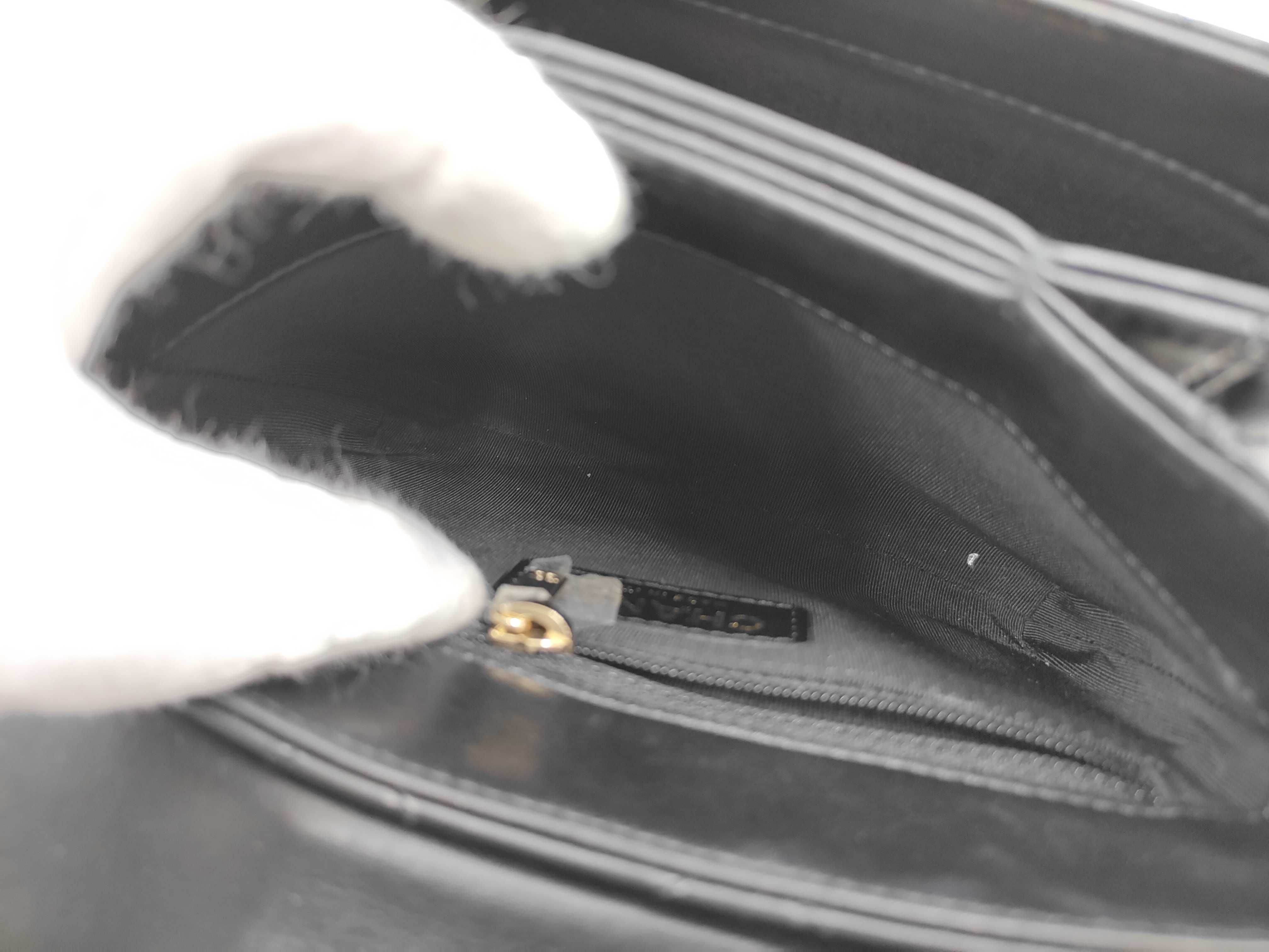 Box Calf Black Shoulder Bag (Serial Number 28) — view 14