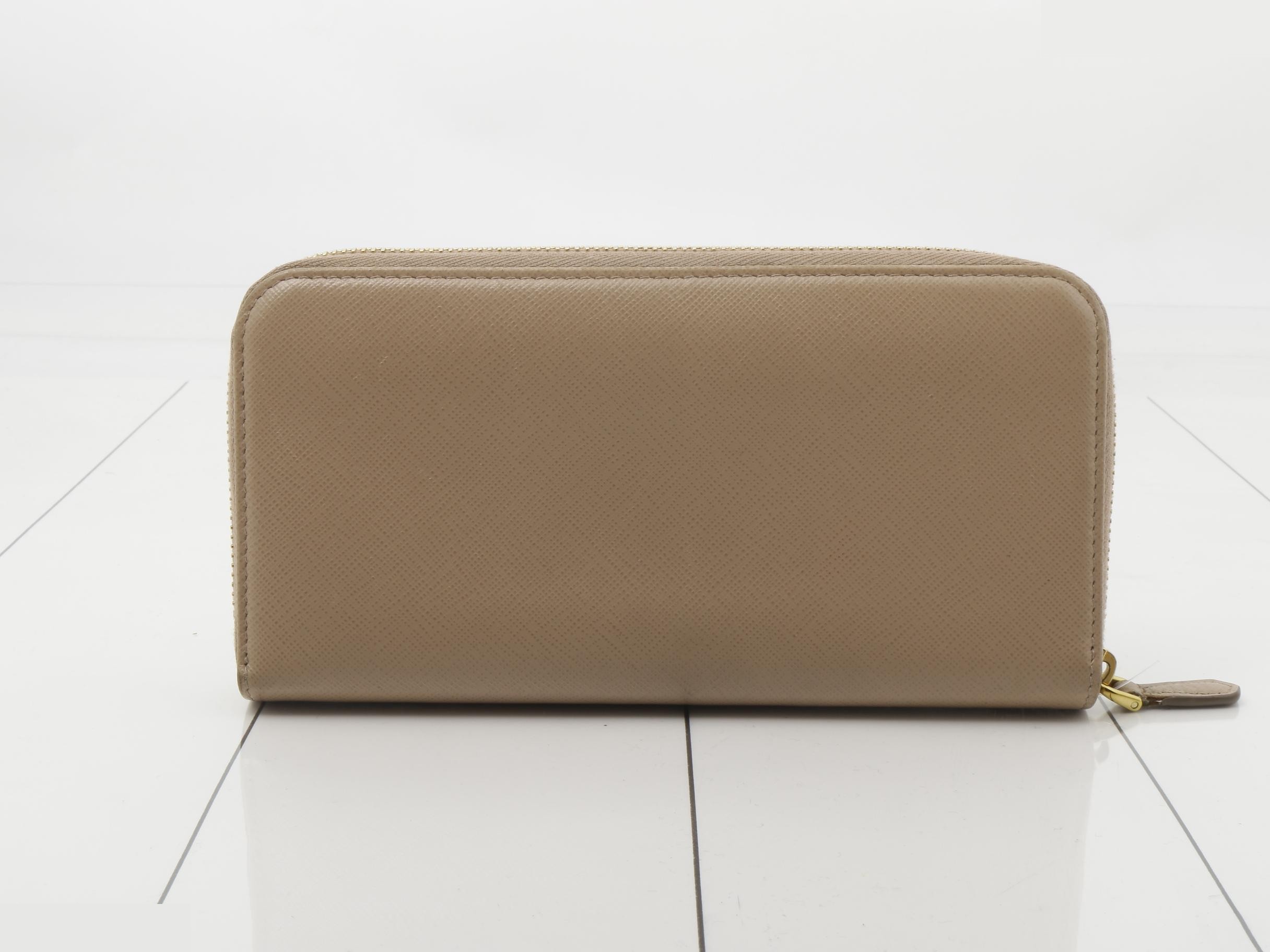 round zipper long wallet, leather — view 2
