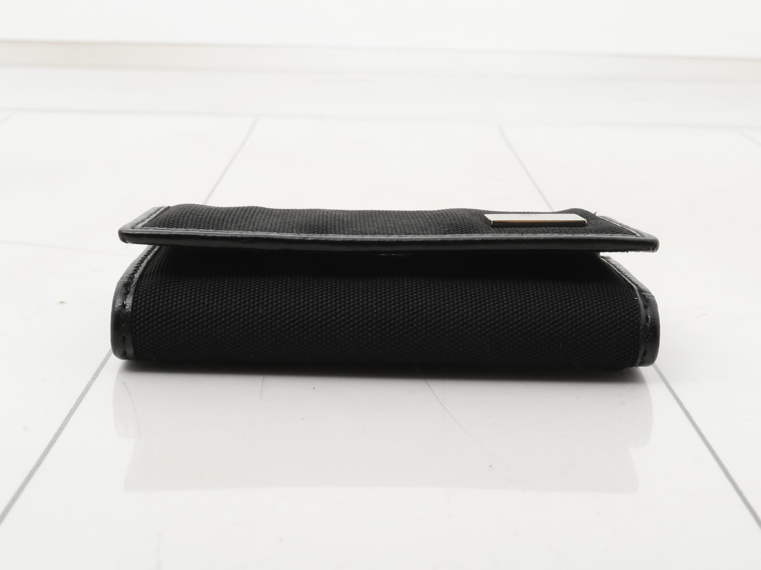 Key case — view 3