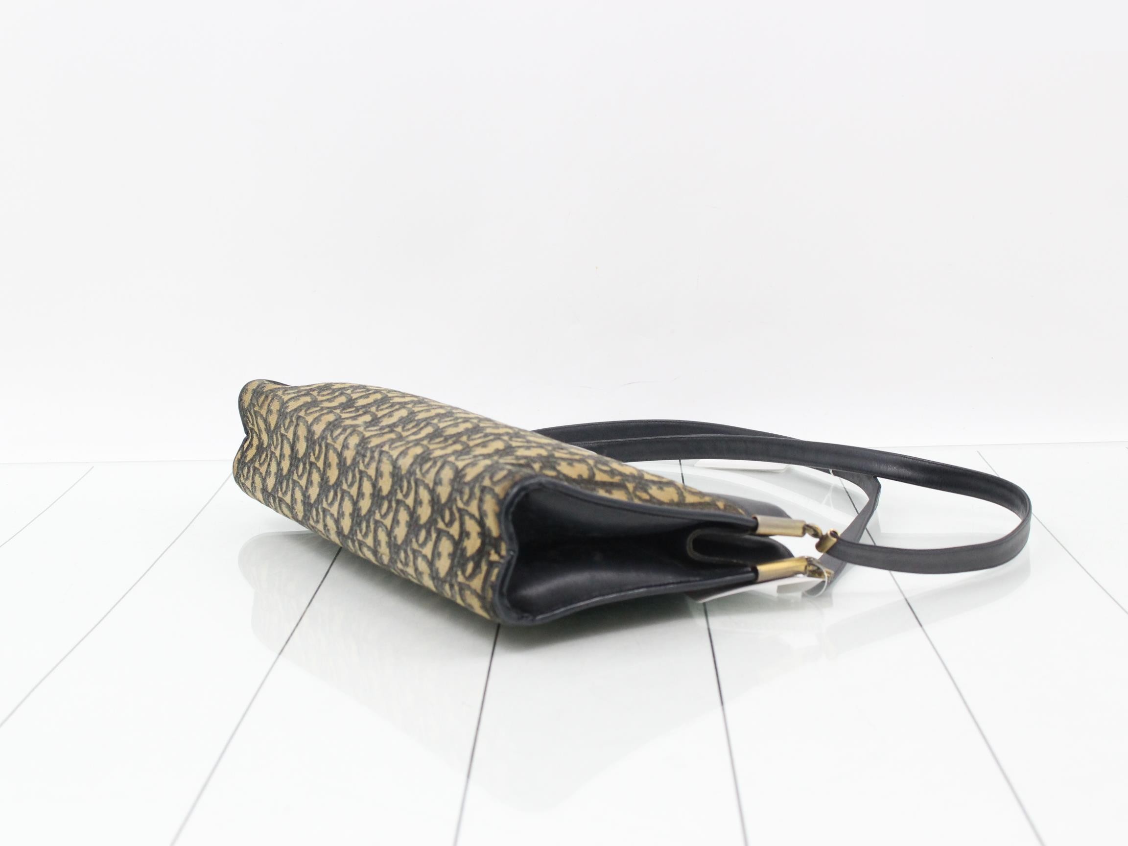 Shoulder bag — view 6