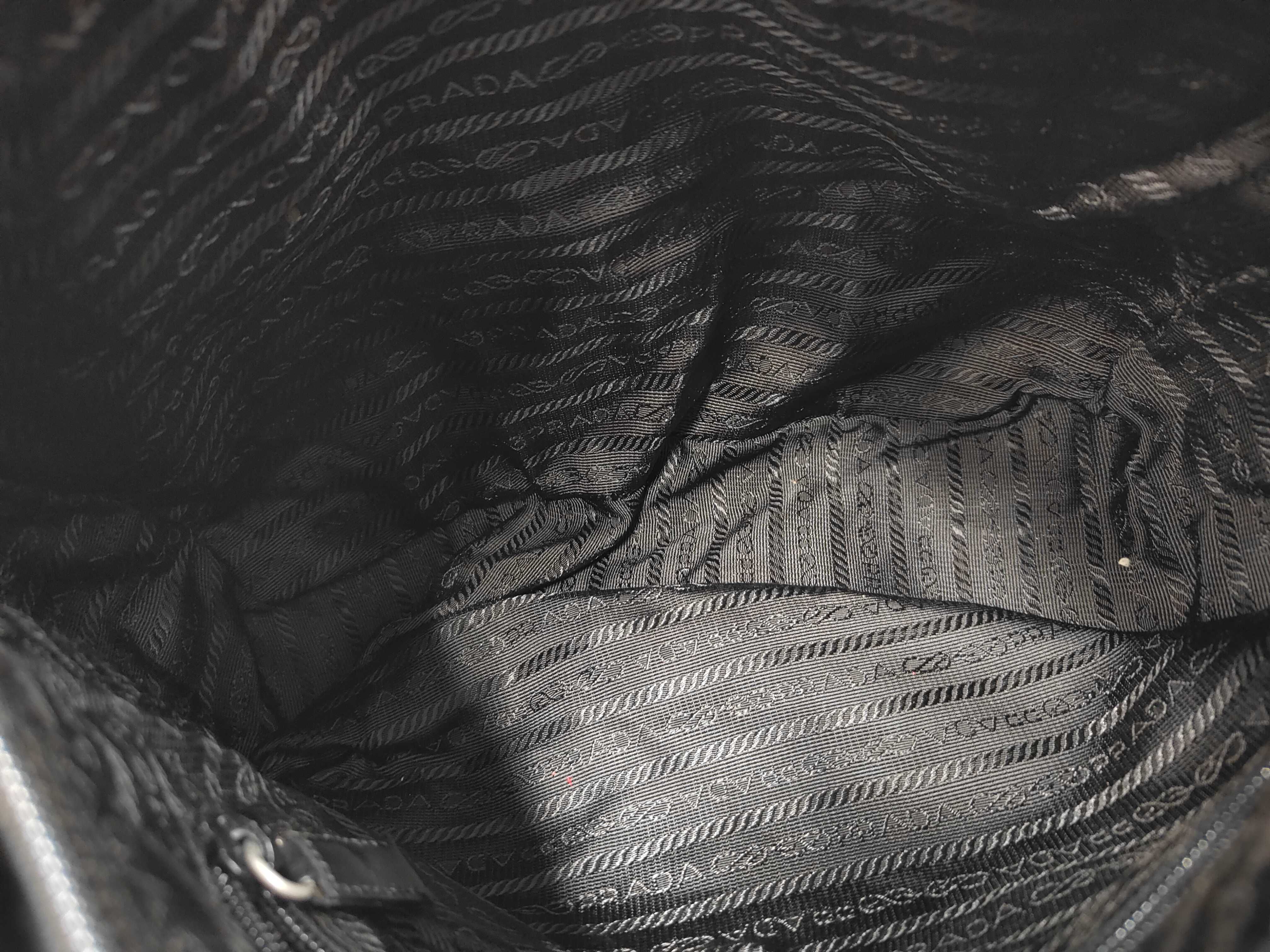 Nylon Messenger Bag Shoulder Bag — view 9