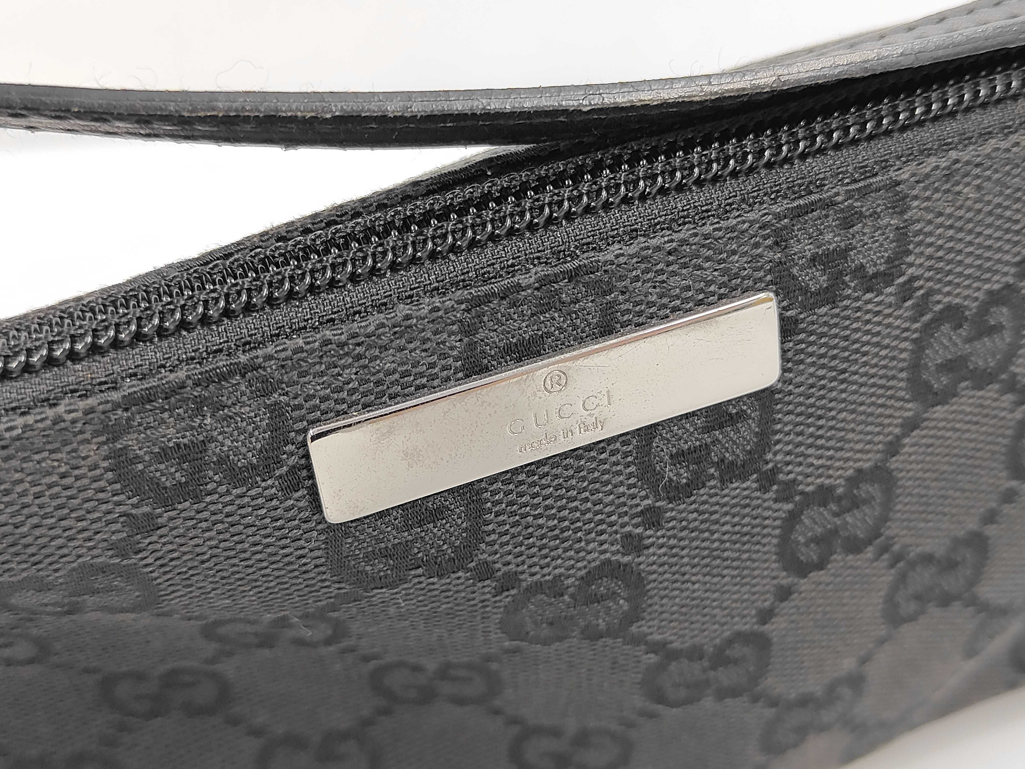GG Canvas Accessory Pouch Handbag — view 7
