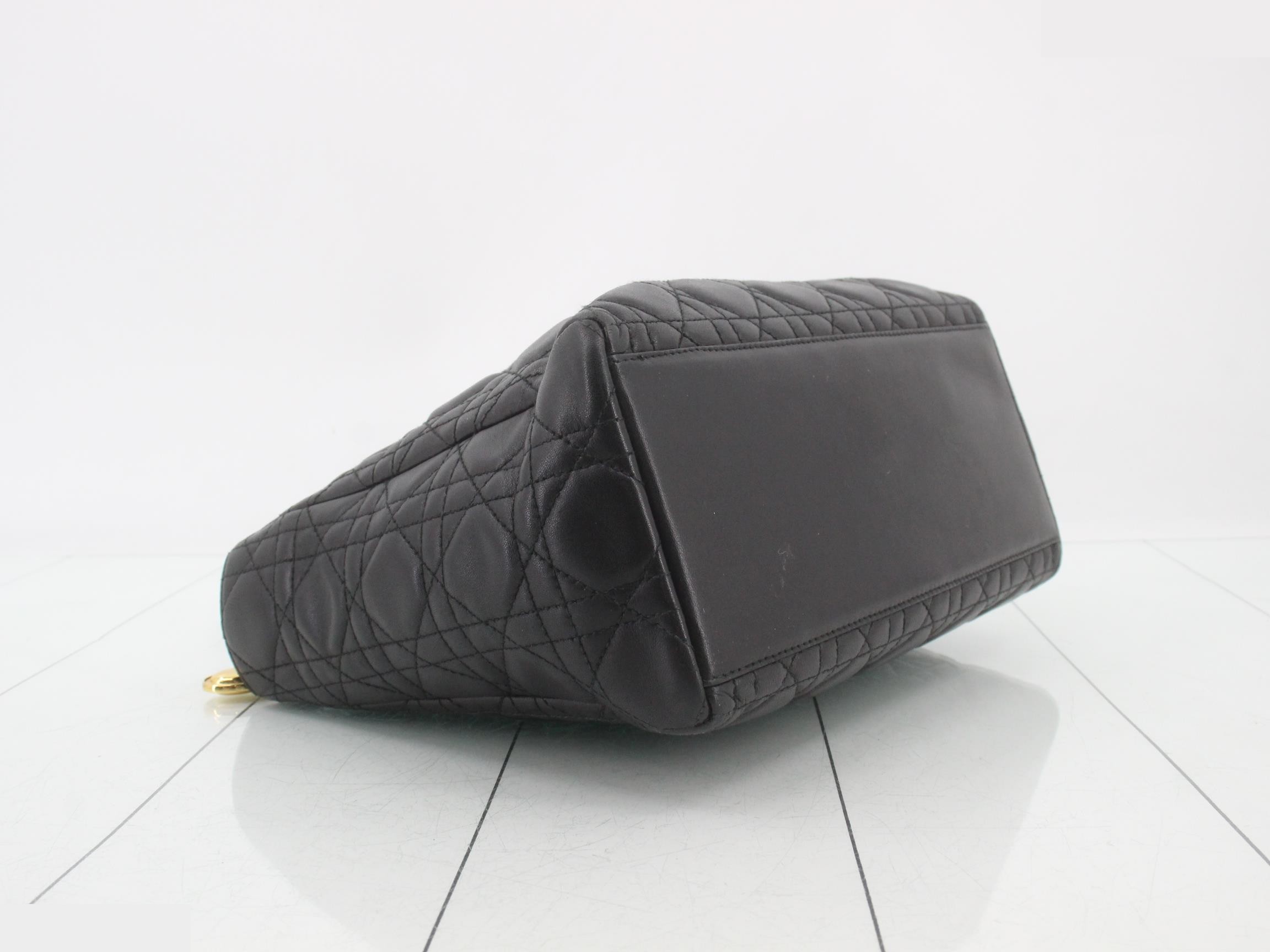 Lady Dior Cannage Lambskin Black — view 5