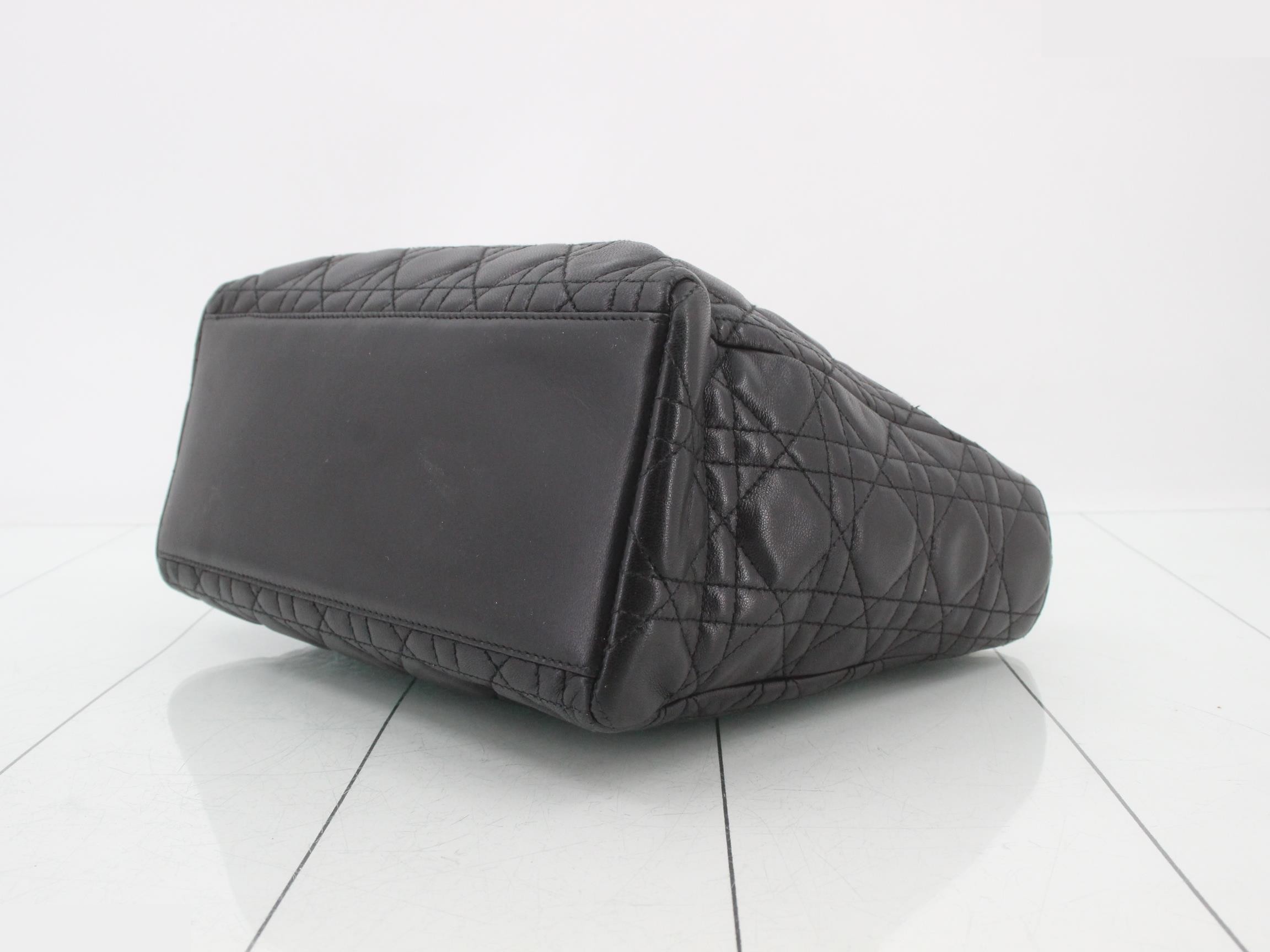 Lady Dior Cannage Lambskin Black — view 6