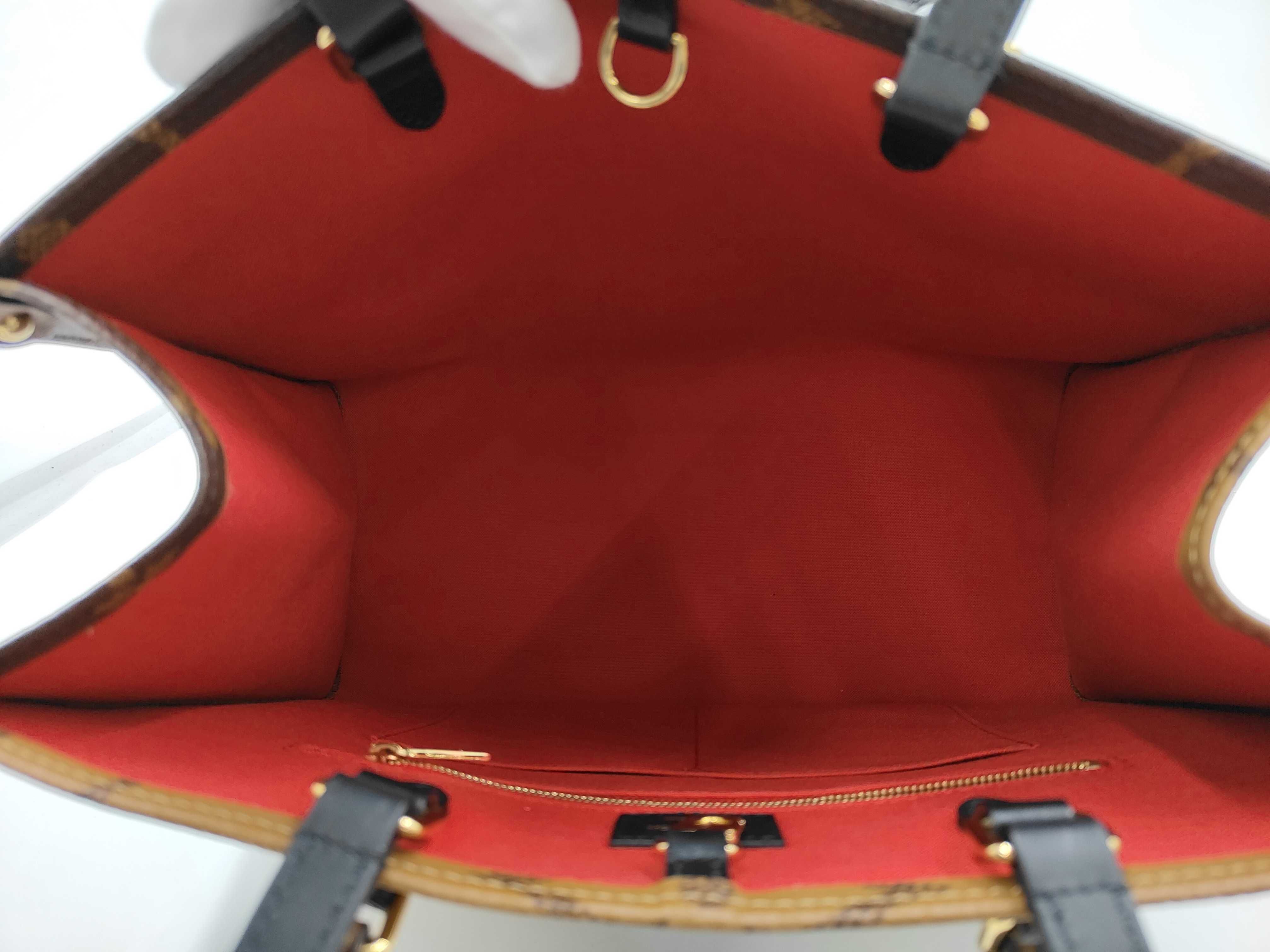 M45321 OnTheGo MM IC Tote Bag — view 7