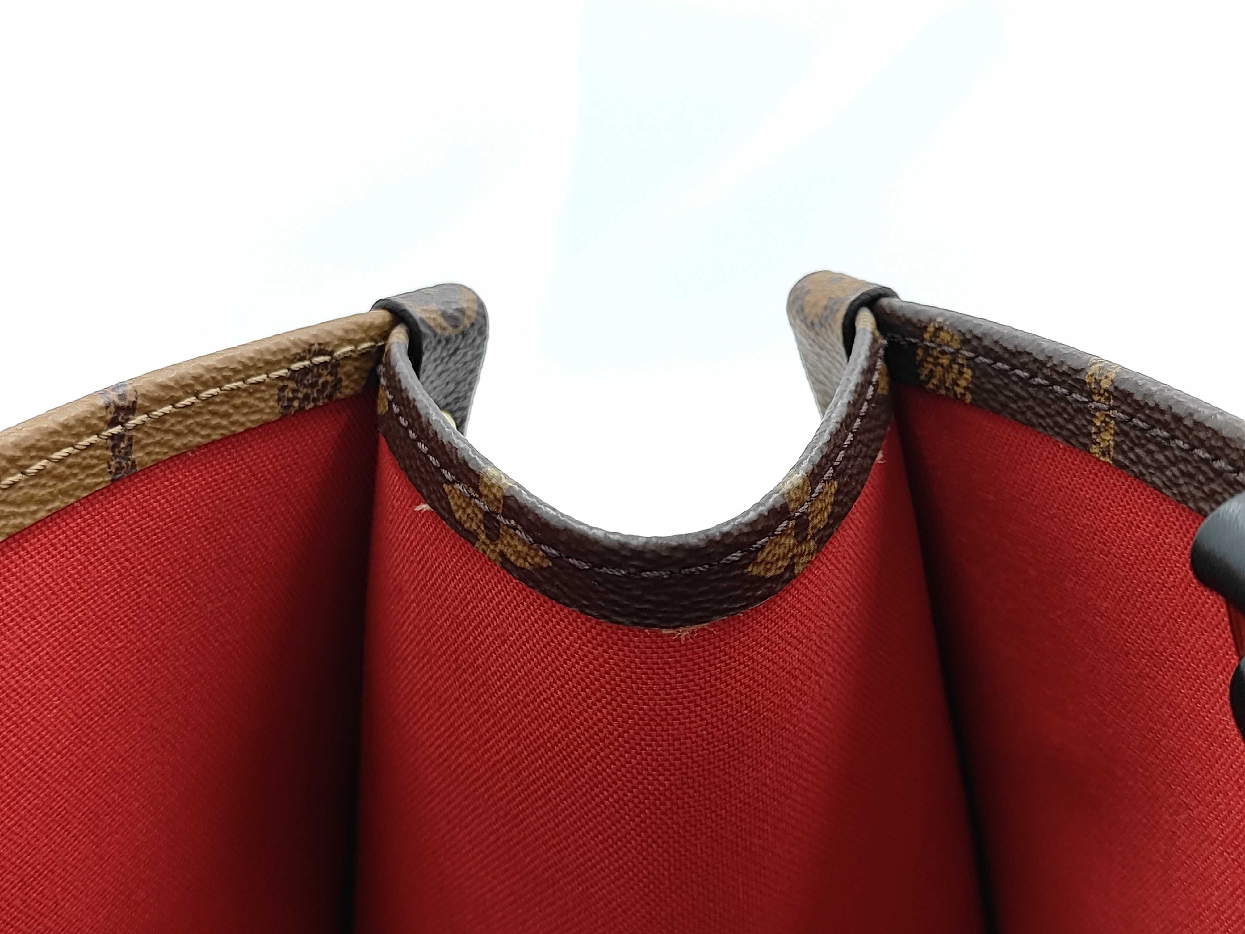 M45321 OnTheGo MM IC Tote Bag — view 8